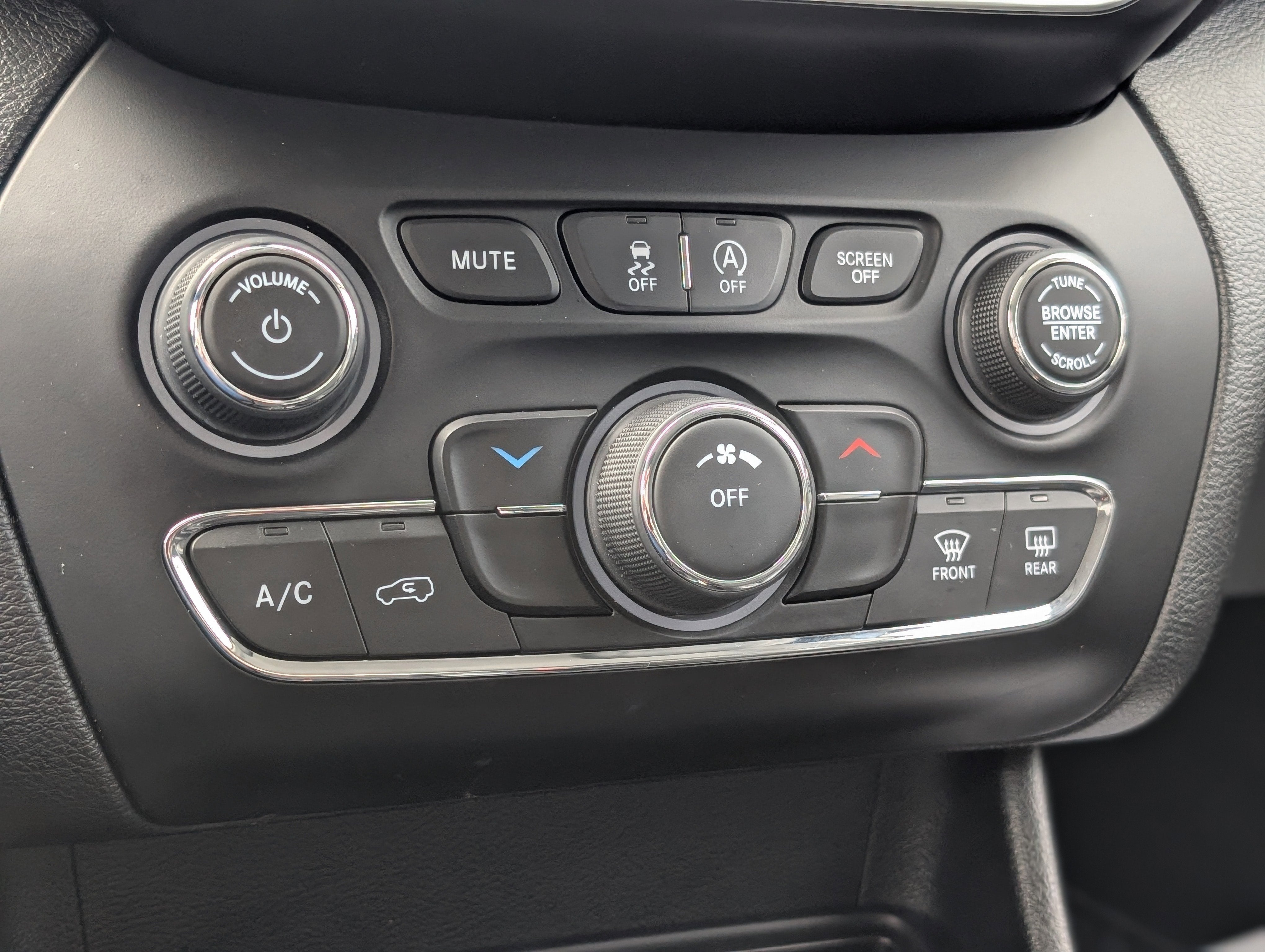 2020 Jeep Cherokee Latitude Plus 4X4