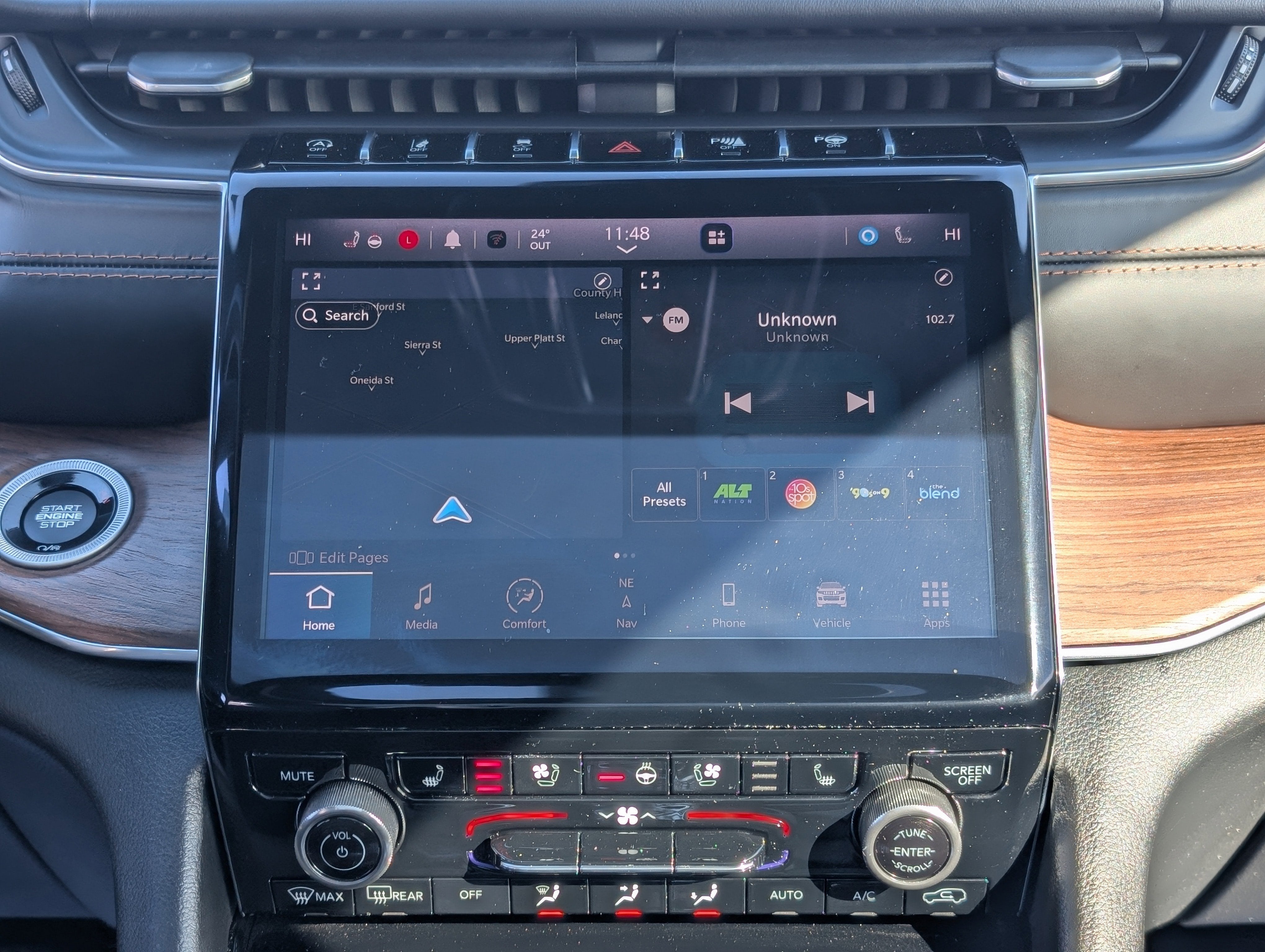 2022 Jeep Grand Cherokee Summit