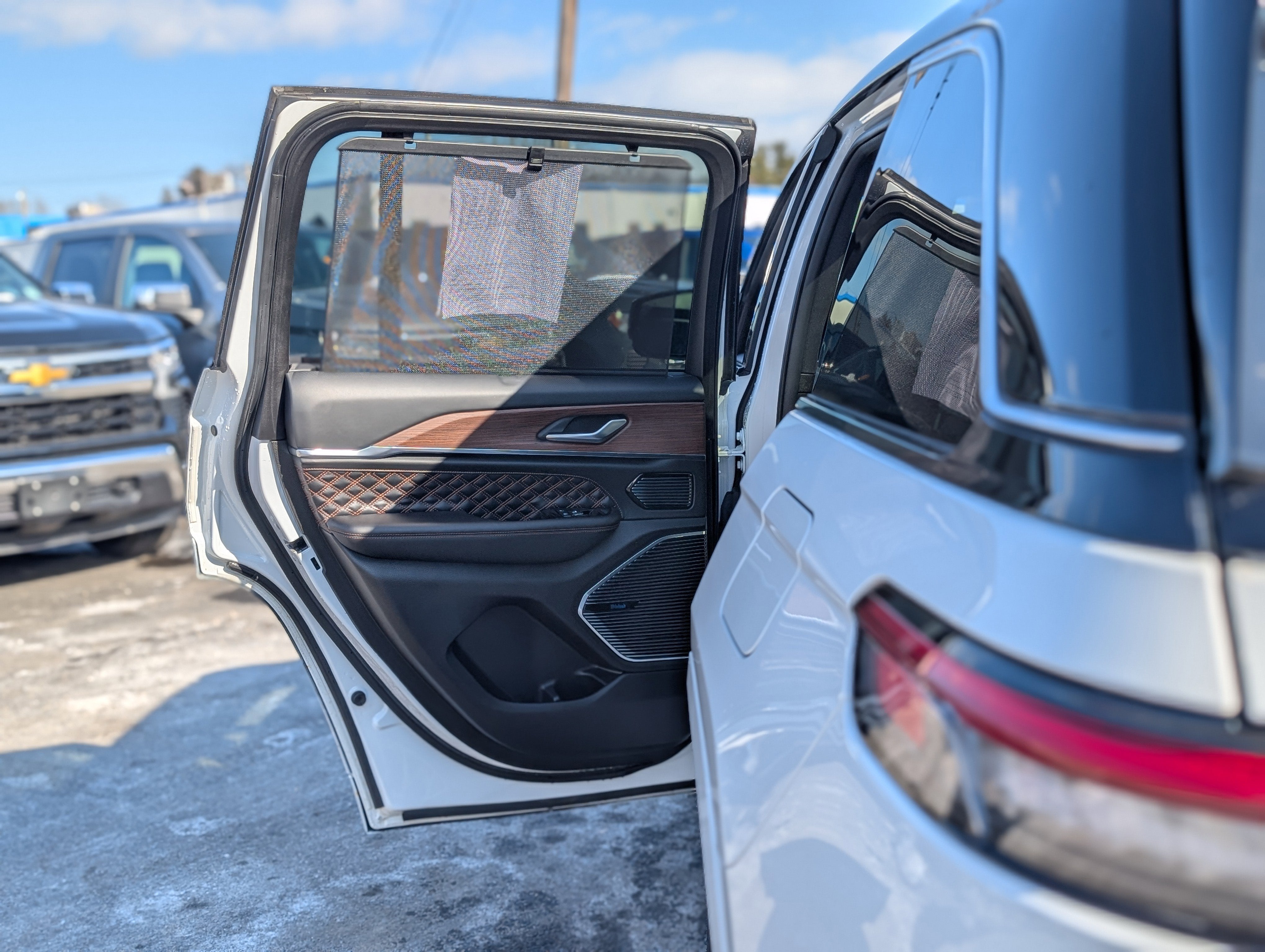 2022 Jeep Grand Cherokee Summit