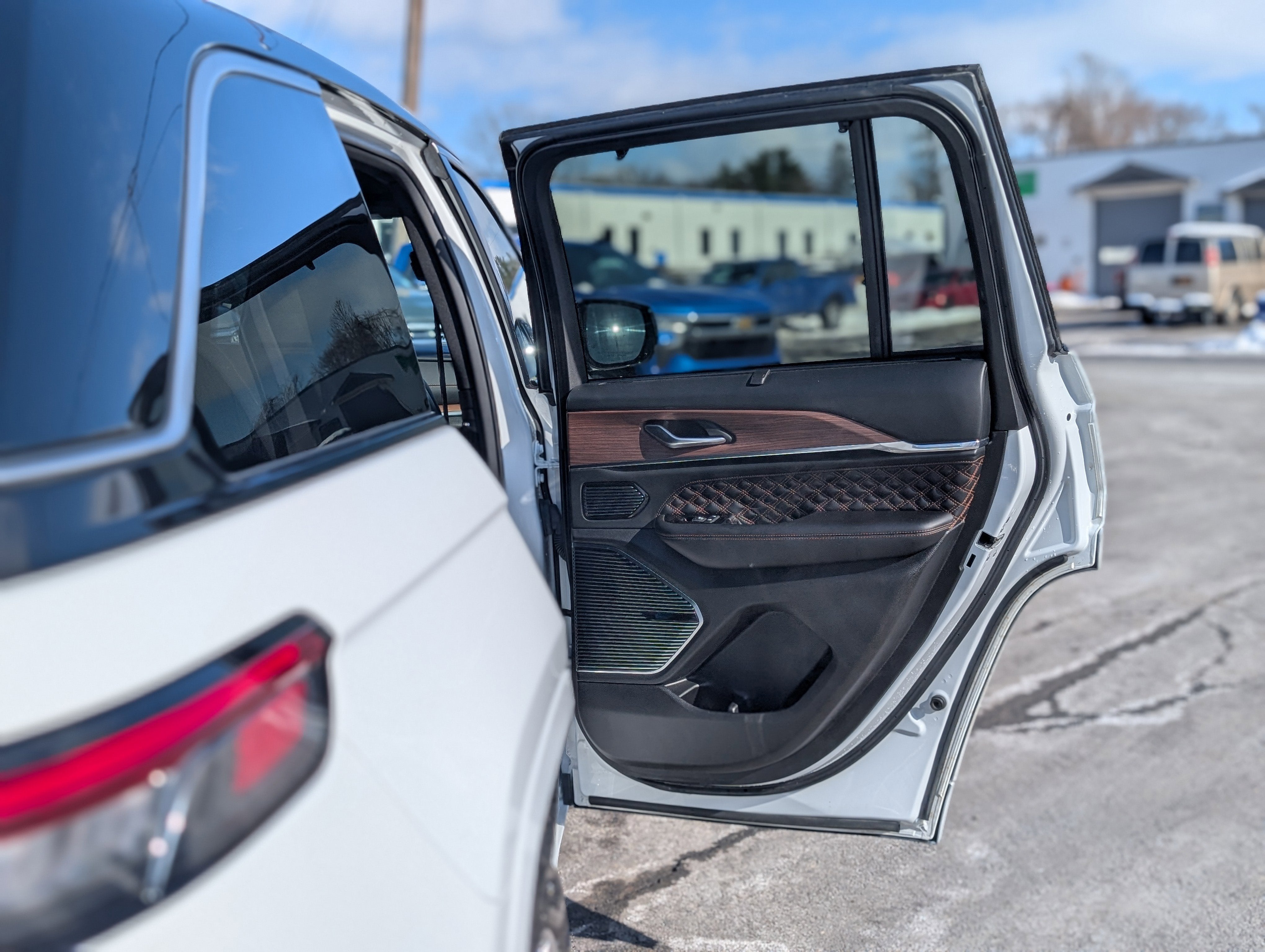 2022 Jeep Grand Cherokee Summit