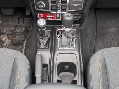 2025 Jeep Wrangler 4-Door Willys 4x4