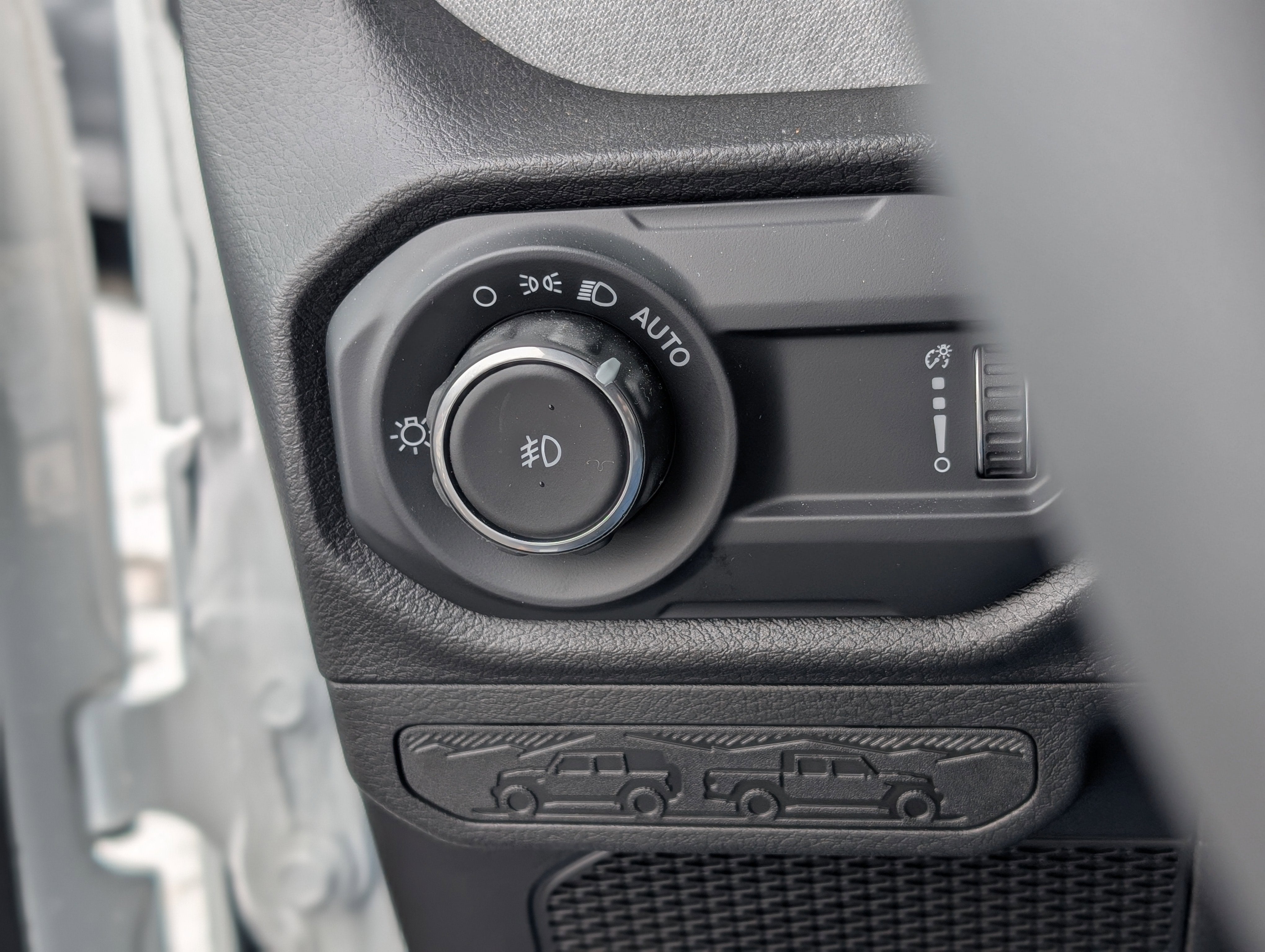 2025 Jeep Wrangler 4-Door Willys 4x4