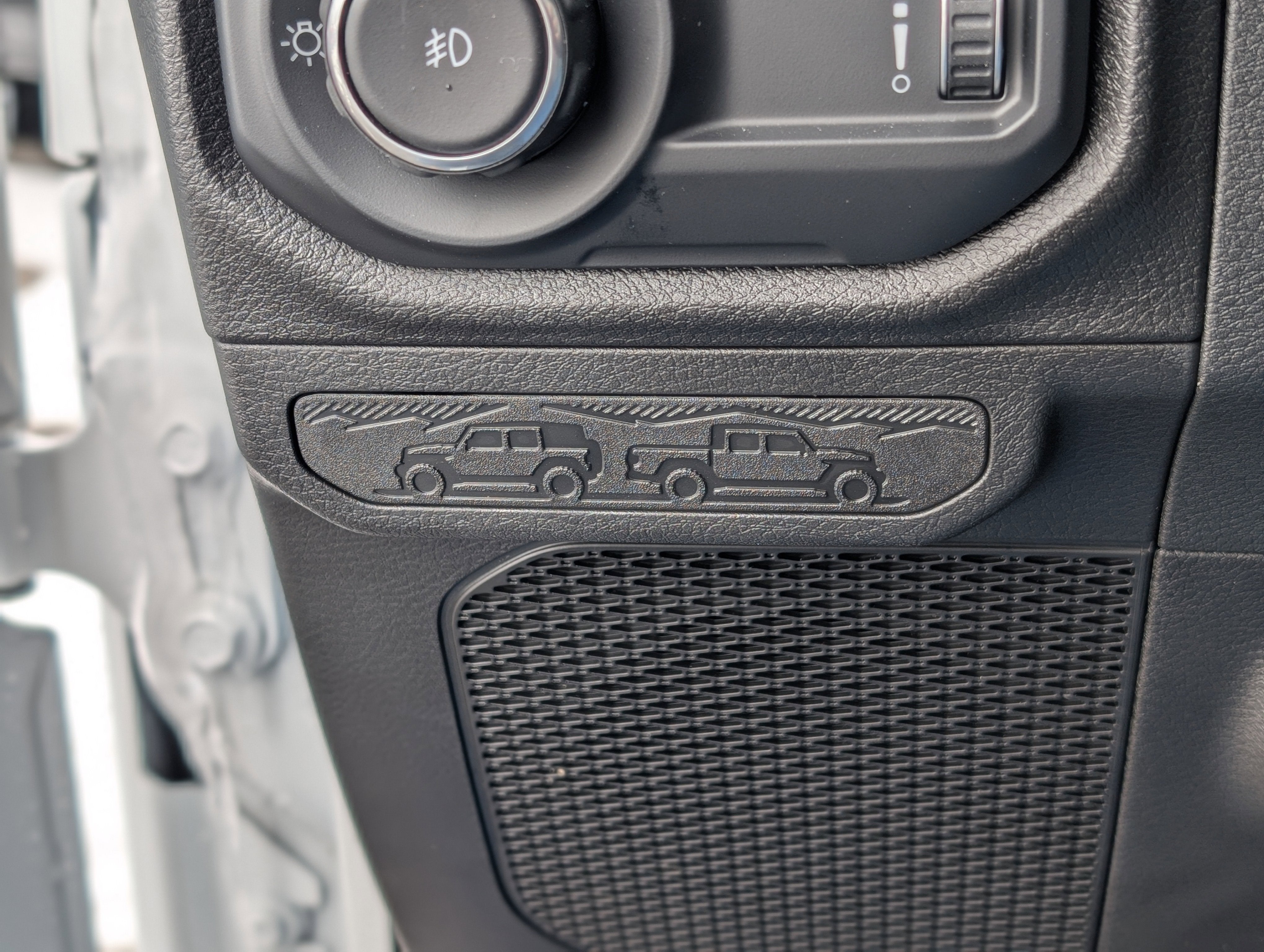 2025 Jeep Wrangler 4-Door Willys 4x4