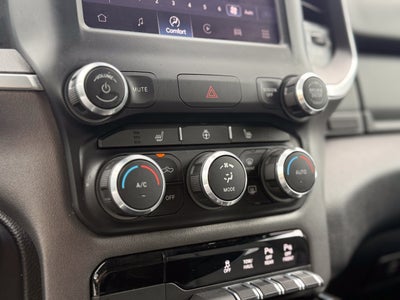 2022 RAM 1500 Big Horn Crew Cab 4x4 5'7" Box