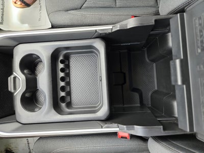 2022 RAM 1500 Big Horn Crew Cab 4x4 5'7" Box