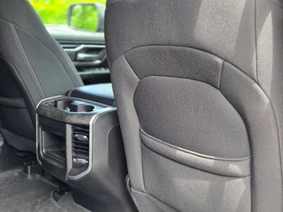 2022 RAM 1500 Big Horn Crew Cab 4x4 5'7" Box
