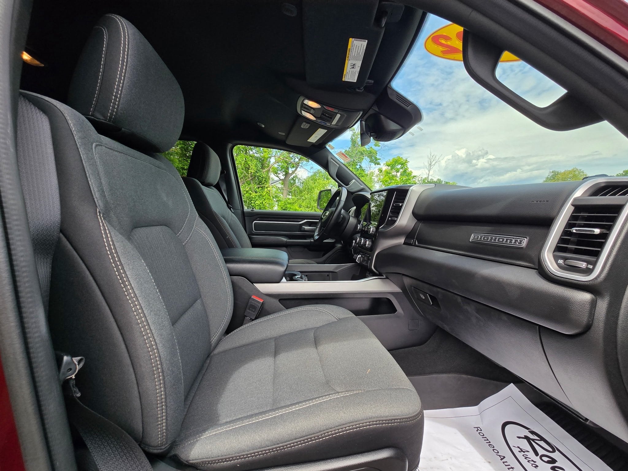 2022 RAM 1500 Big Horn Crew Cab 4x4 5'7" Box