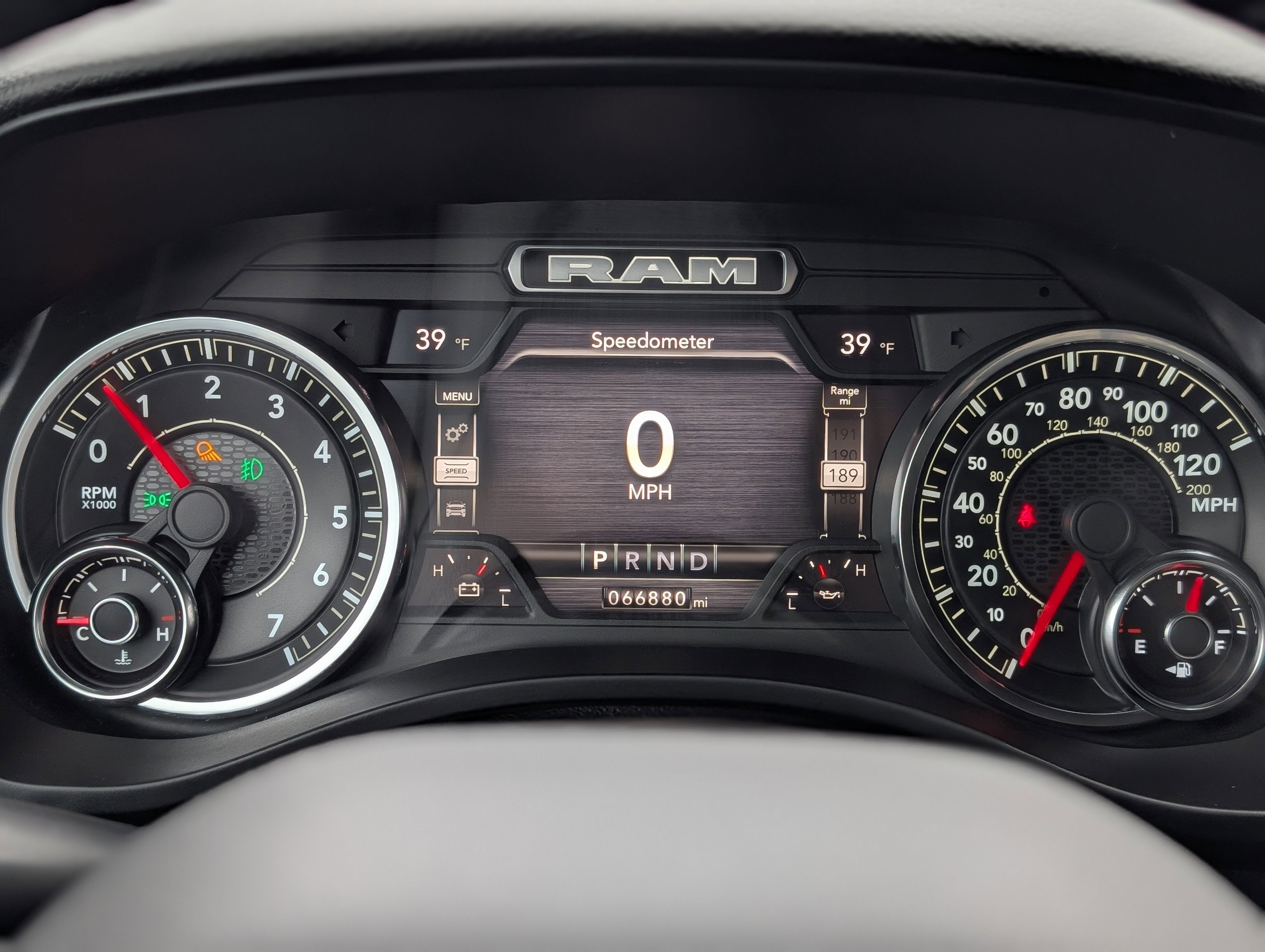 2022 RAM 1500 Big Horn Crew Cab 4x4 6'4" Box