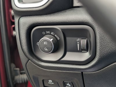 2022 RAM 1500 Big Horn Crew Cab 4x4 6'4" Box