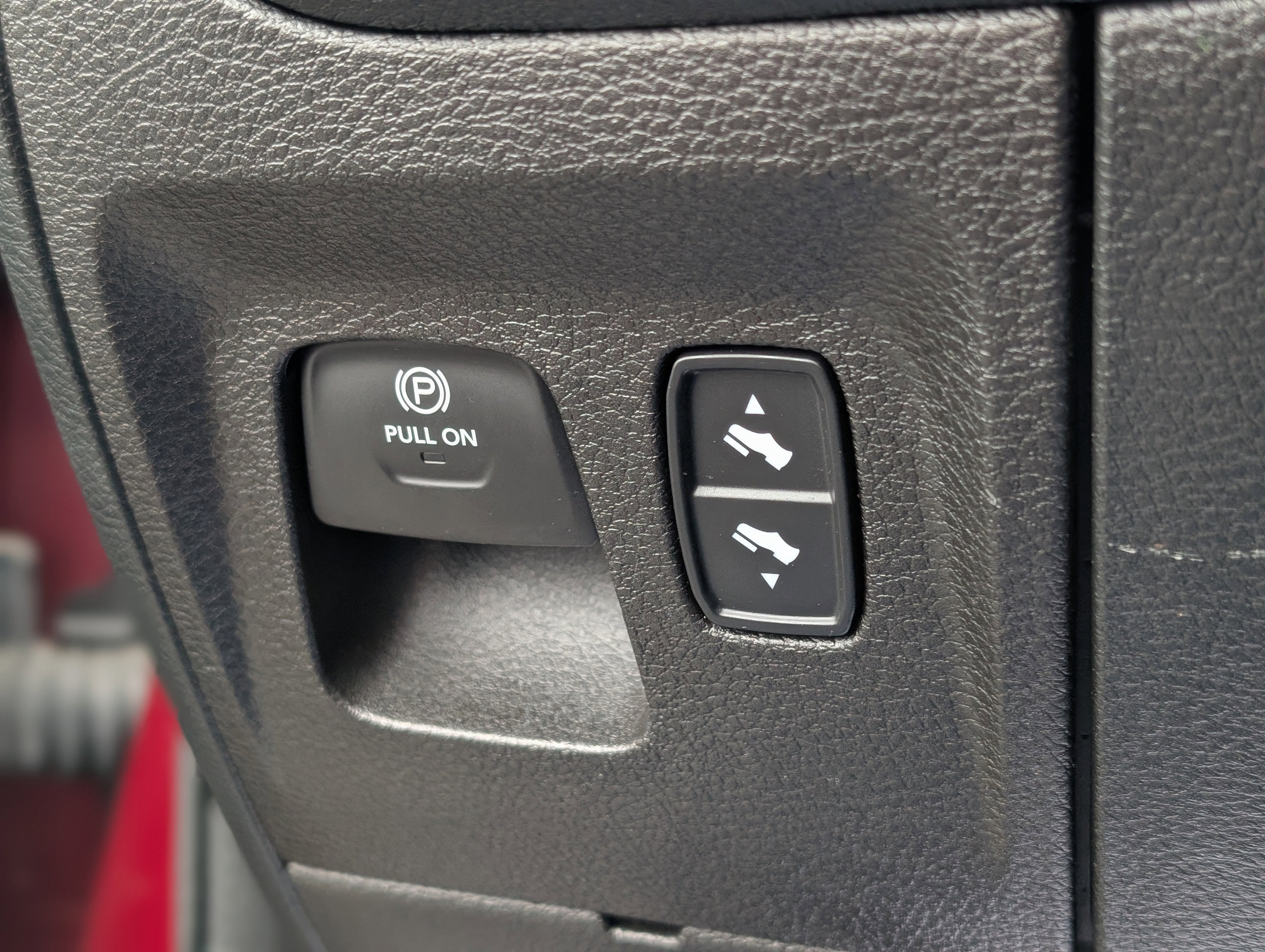 2022 RAM 1500 Big Horn Crew Cab 4x4 6'4" Box