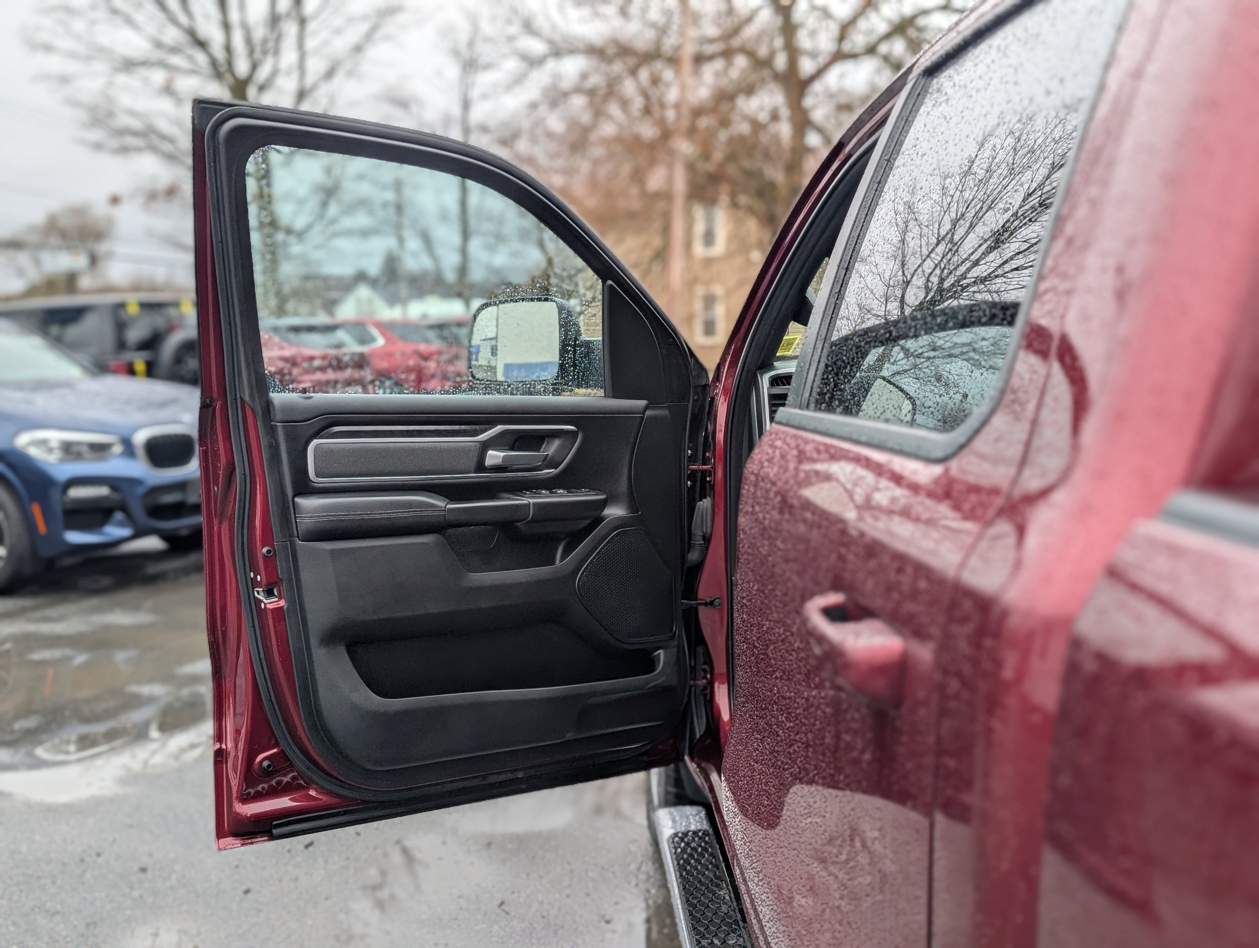 2022 RAM 1500 Big Horn Crew Cab 4x4 6'4" Box