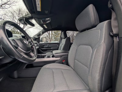 2022 RAM 1500 Big Horn Crew Cab 4x4 6'4" Box