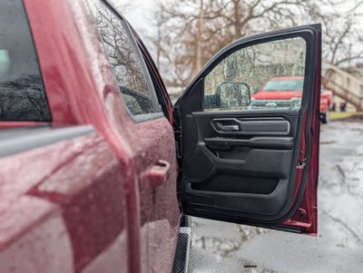 2022 RAM 1500 Big Horn Crew Cab 4x4 6'4" Box