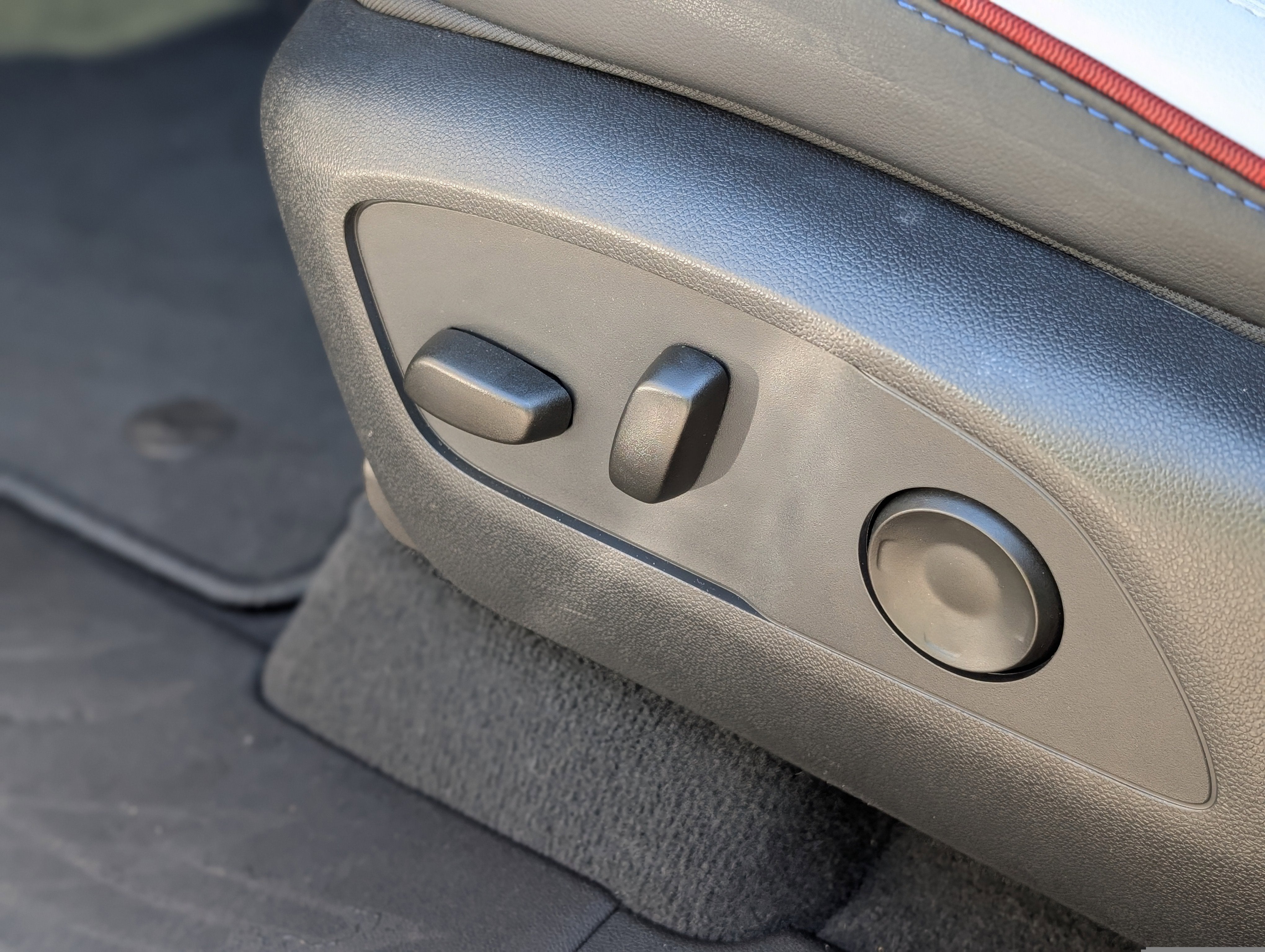 2025 Chevrolet Silverado EV RST - Max Range