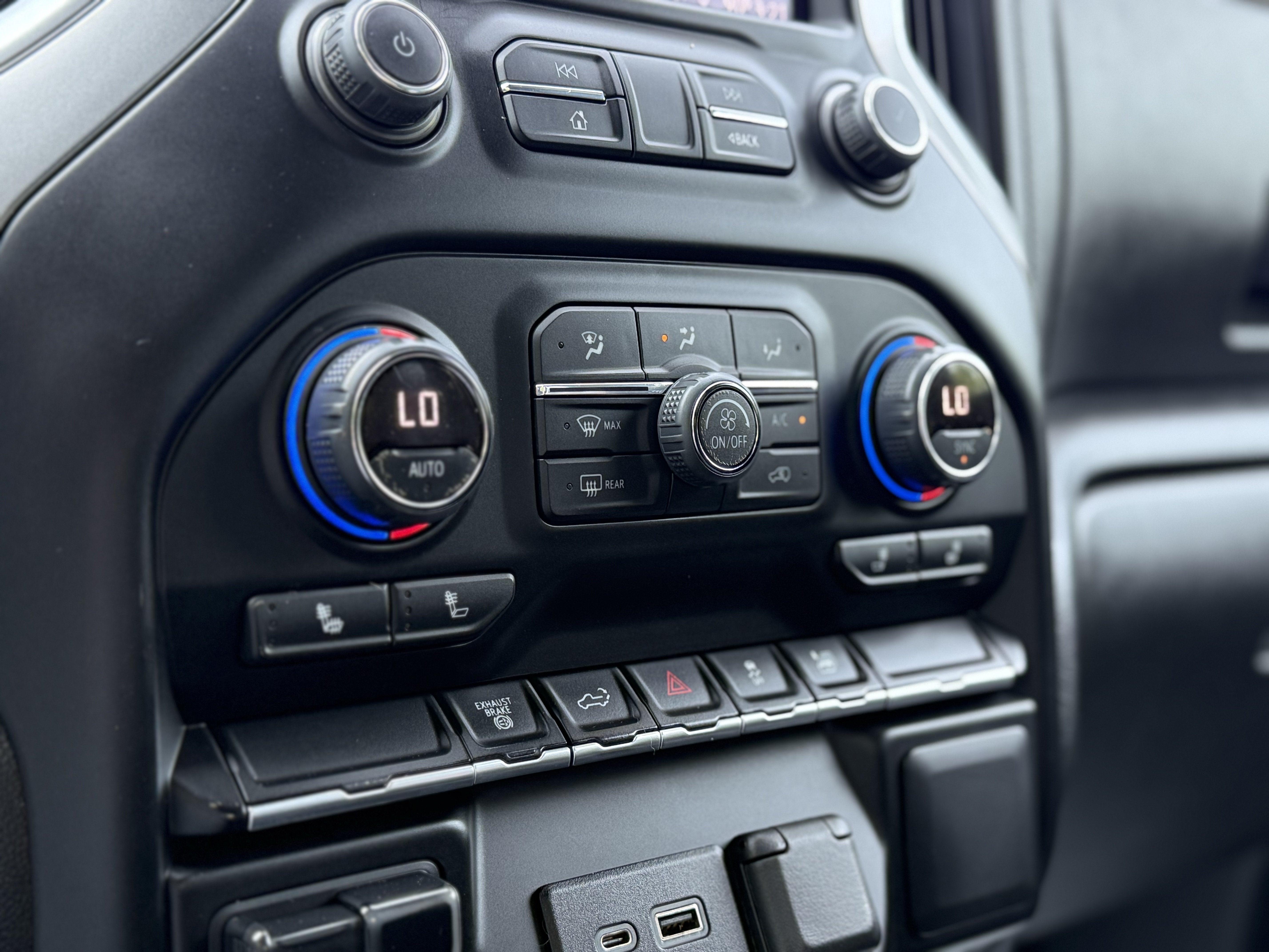 2022 Chevrolet Silverado 3500 HD LT