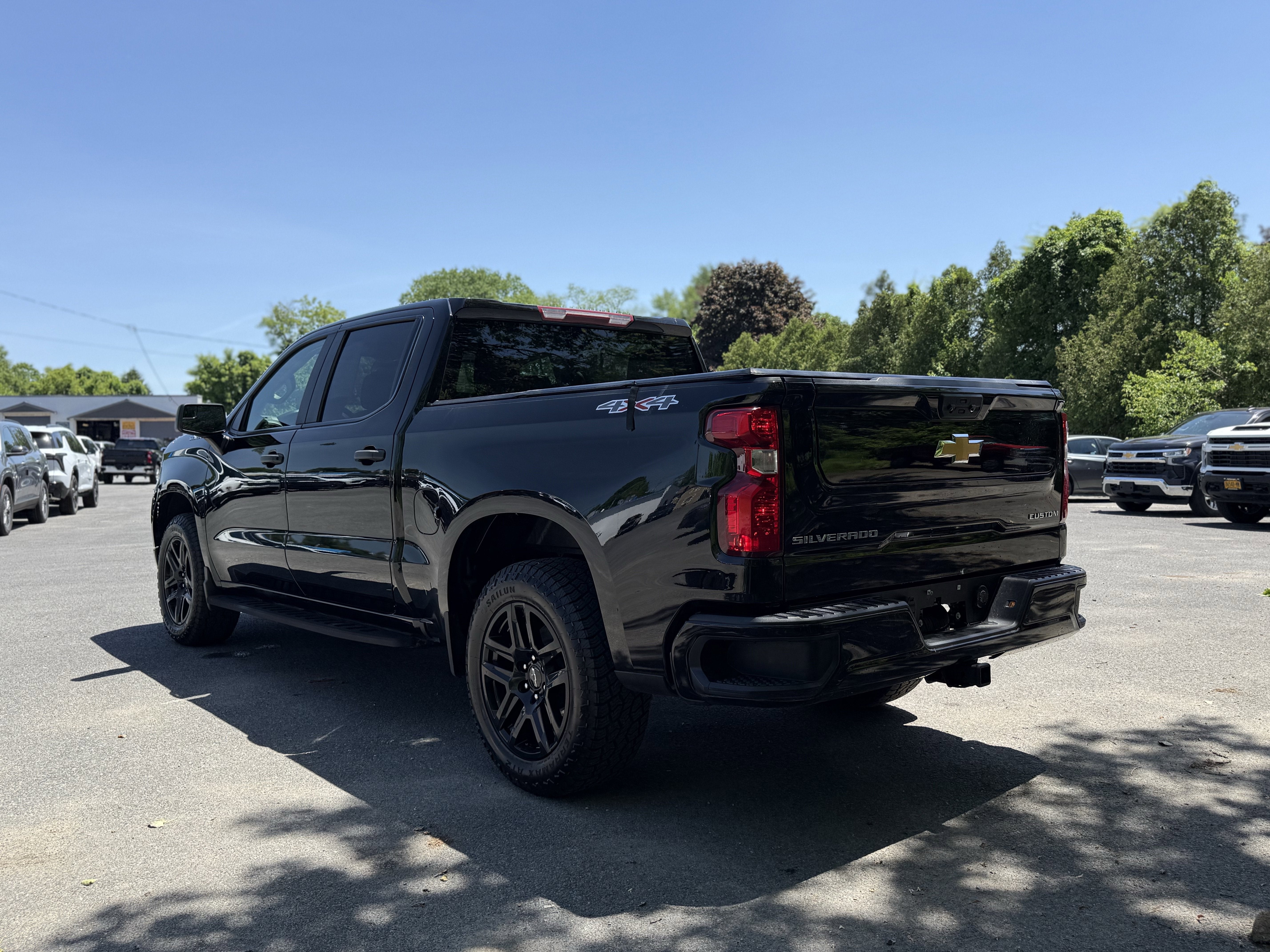 2024 Chevrolet Silverado 1500 Custom