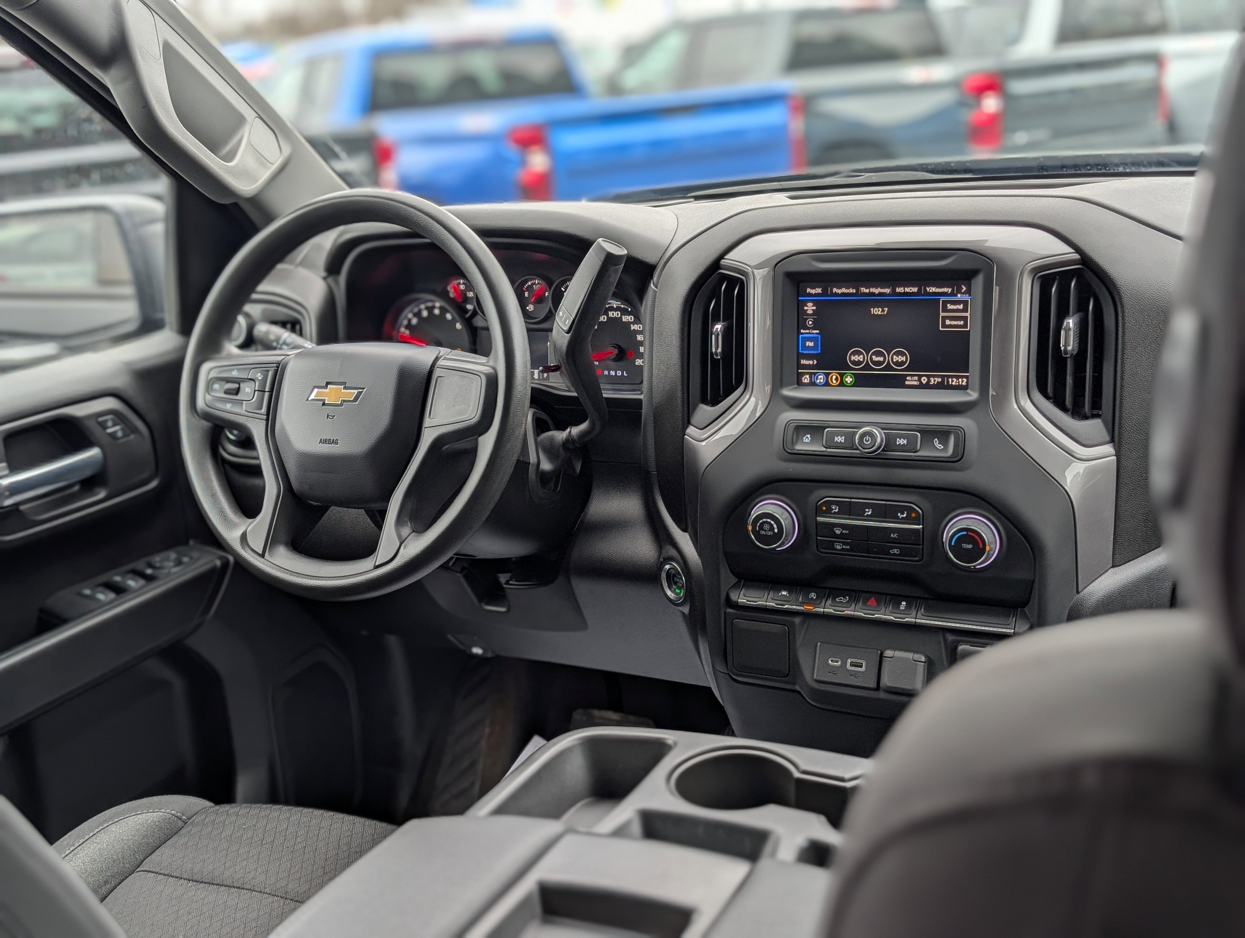 2023 Chevrolet Silverado 1500 Custom