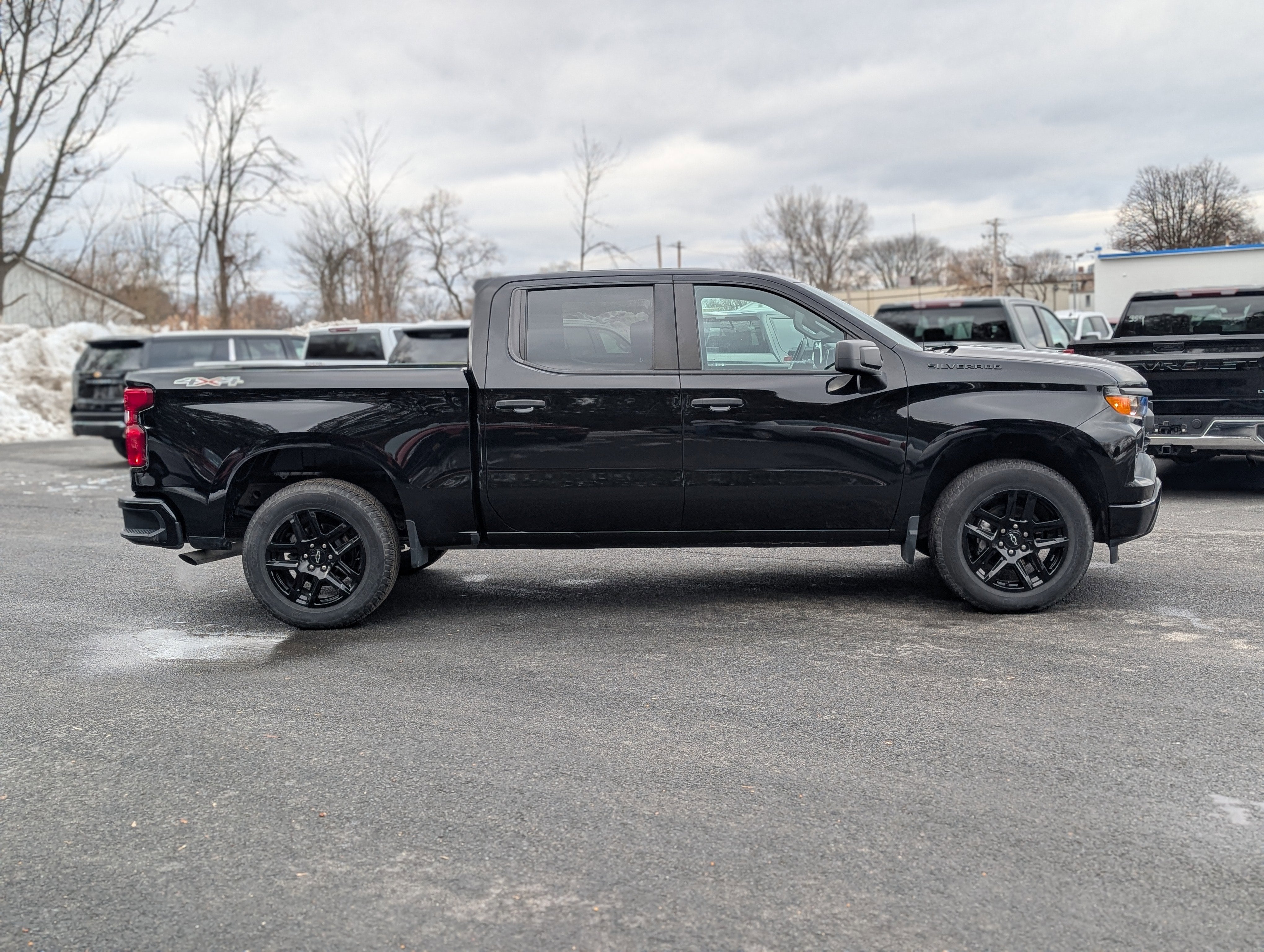 2023 Chevrolet Silverado 1500 Custom