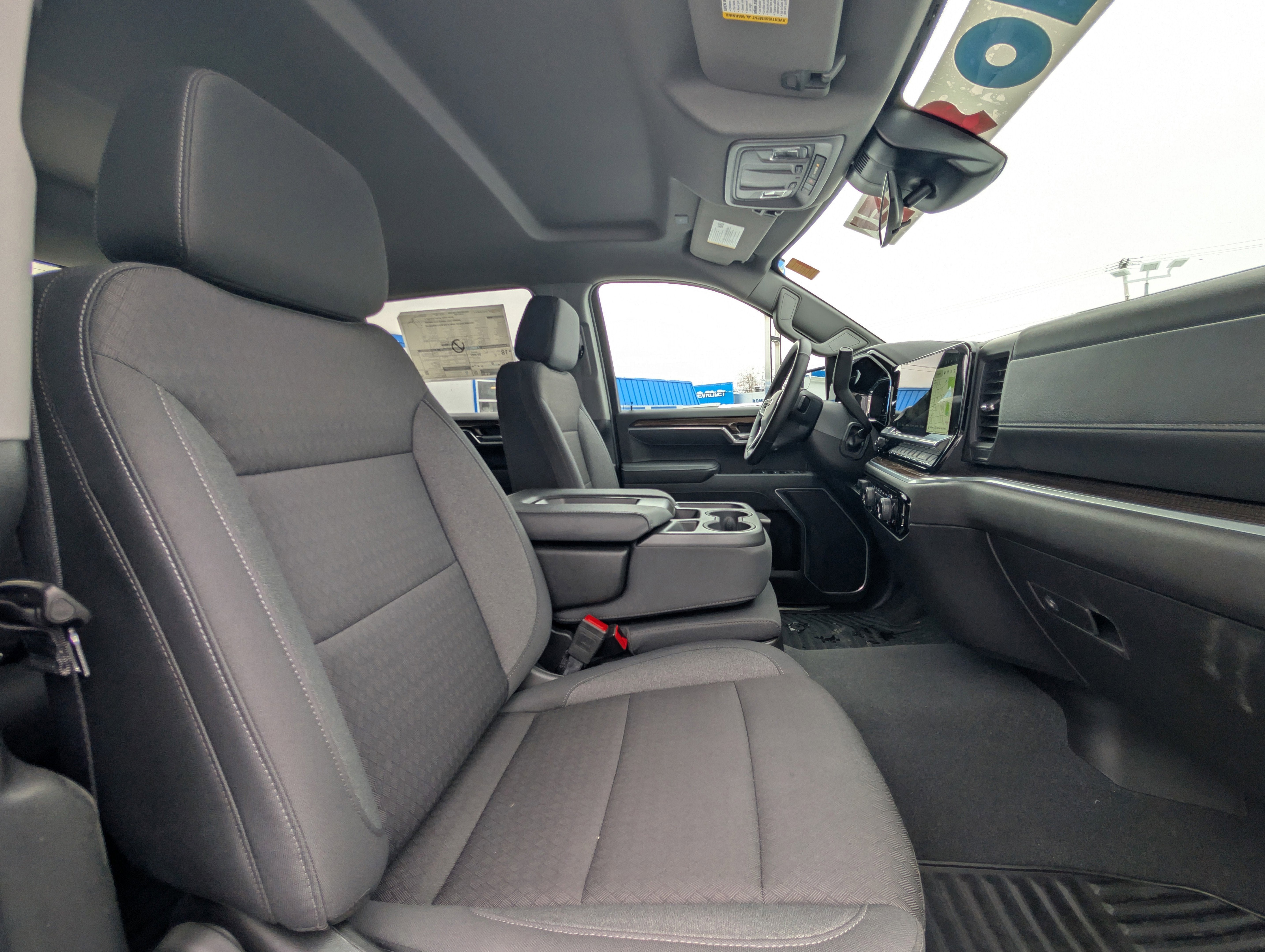 2025 Chevrolet Silverado 1500 LT (2FL)