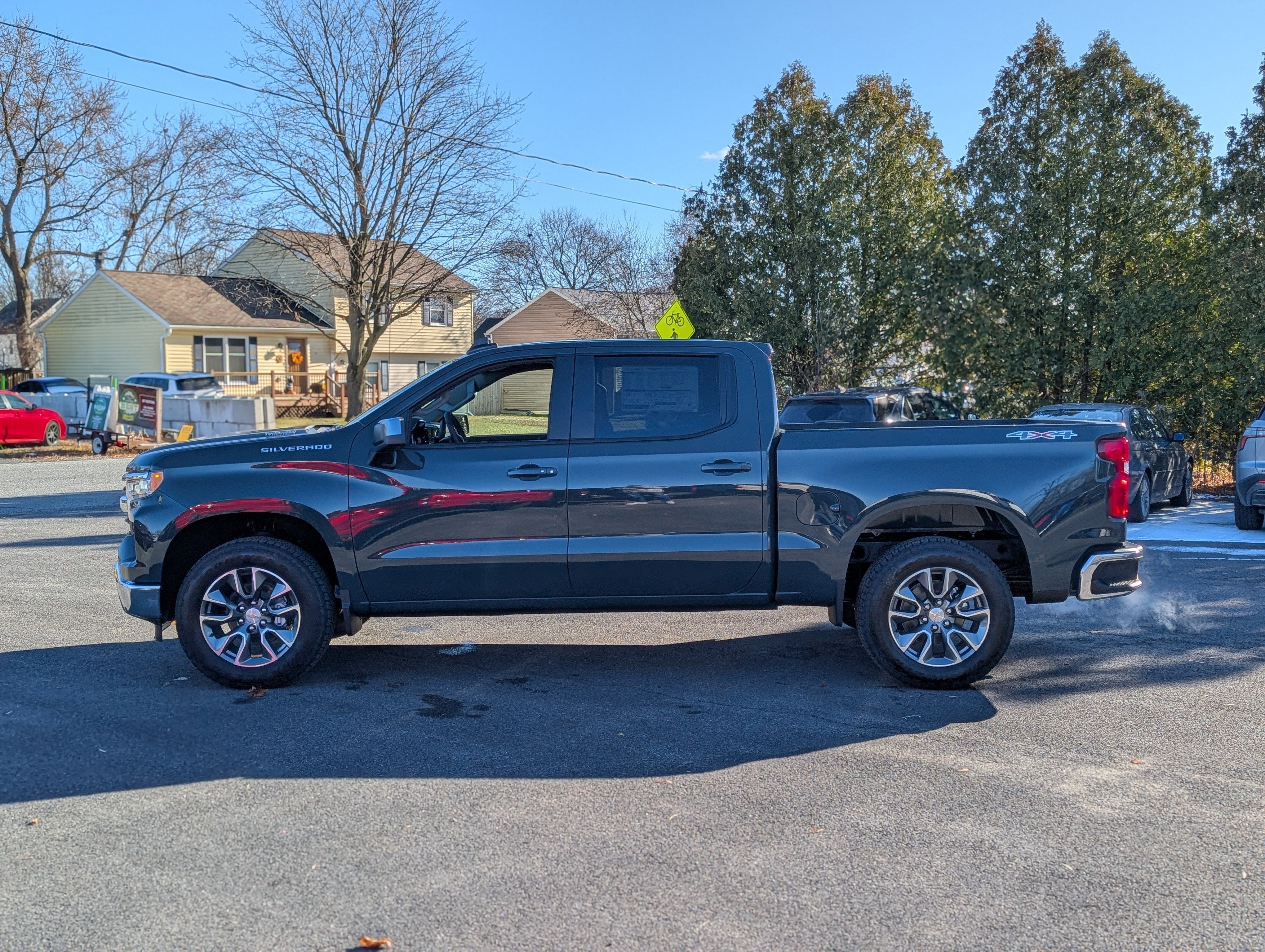 2026 Chevrolet Silverado 1500 LT (2FL)