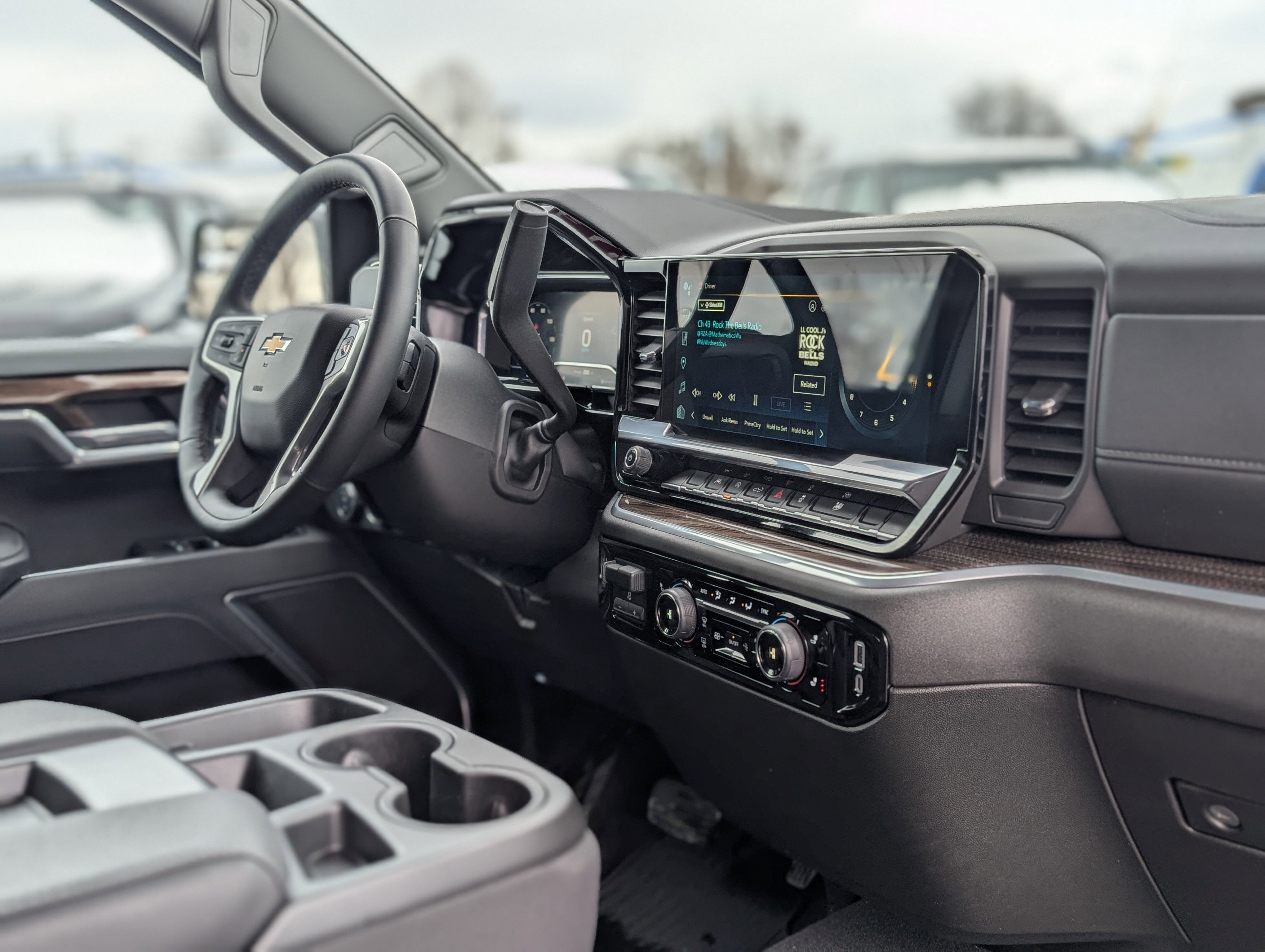 2025 Chevrolet Silverado 1500 LT (2FL)