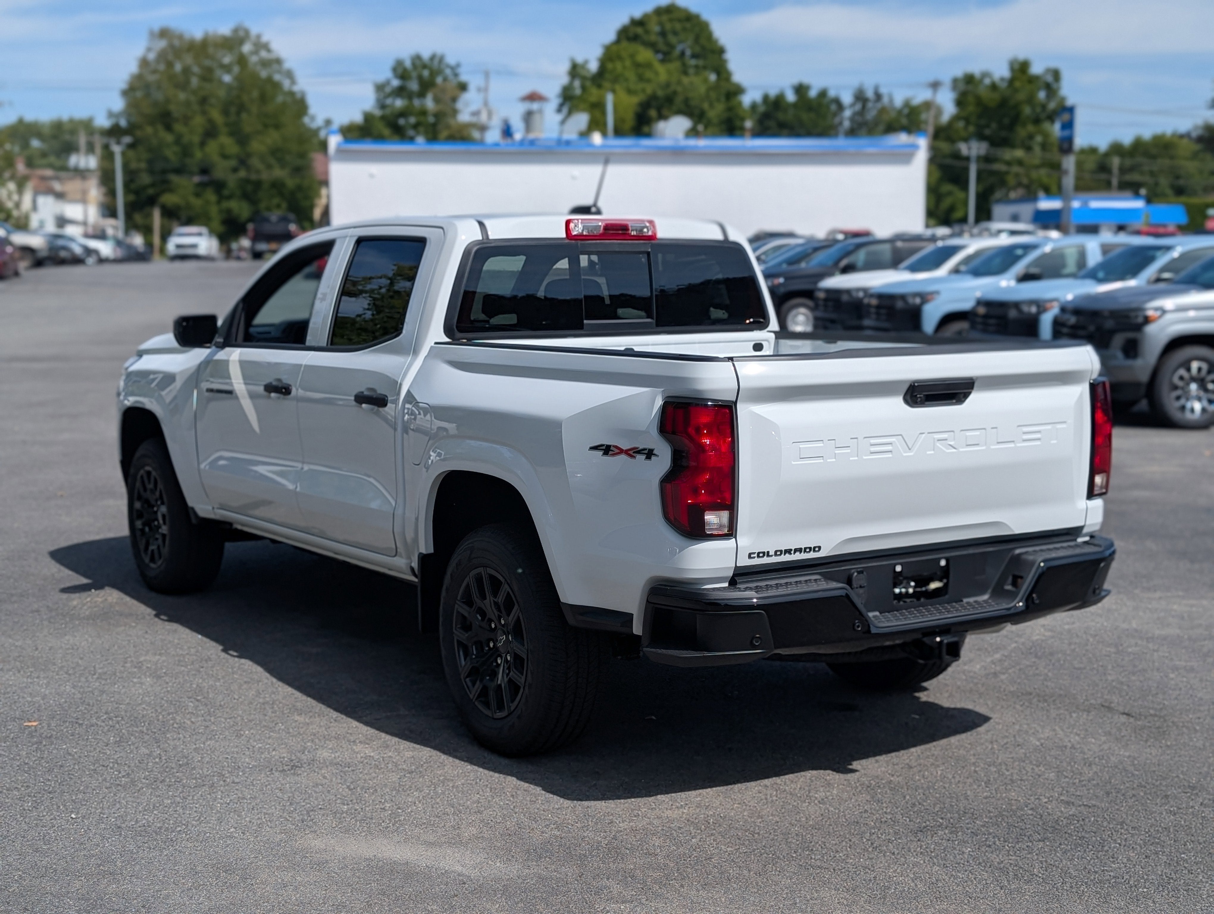 2025 Chevrolet Colorado WT/LT