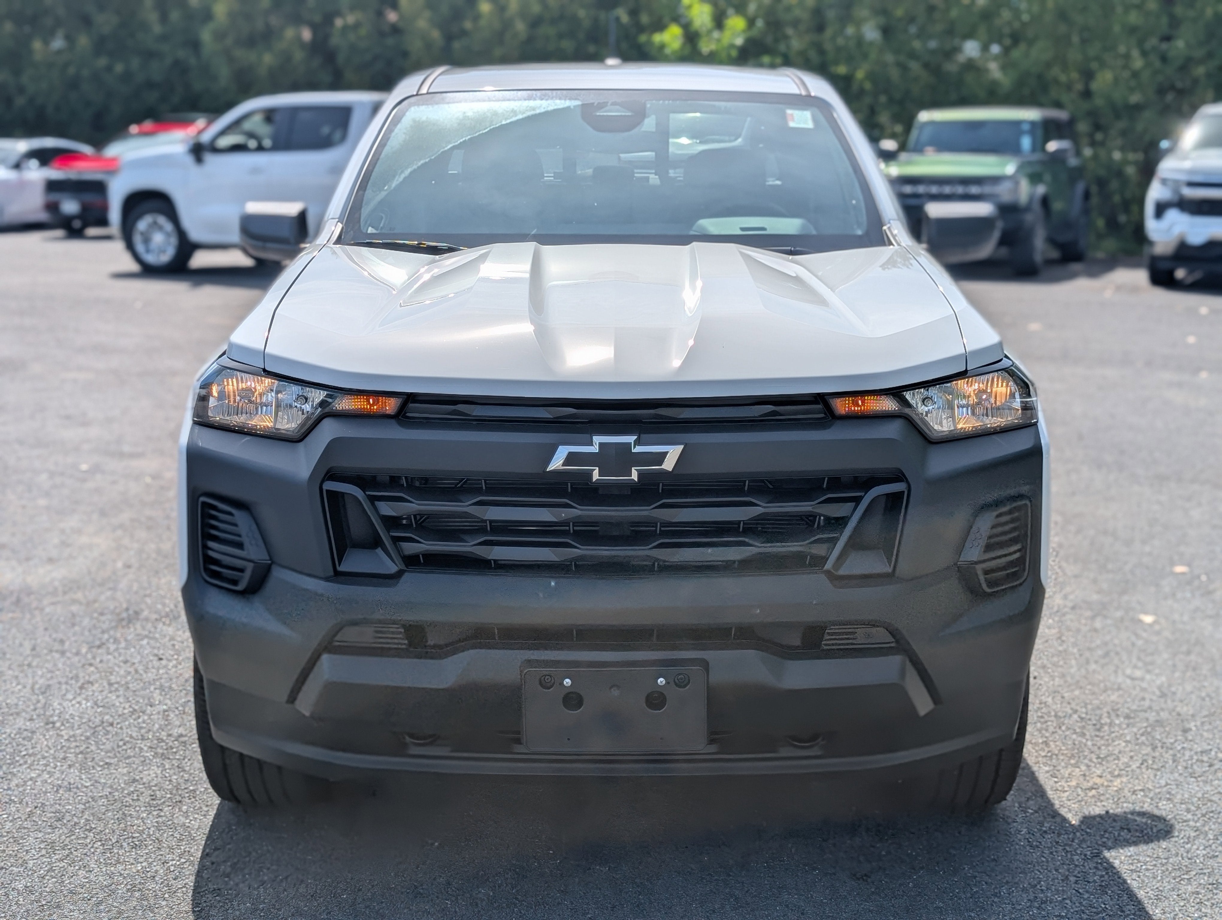 2025 Chevrolet Colorado WT/LT