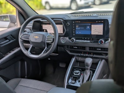 2025 Chevrolet Colorado WT/LT