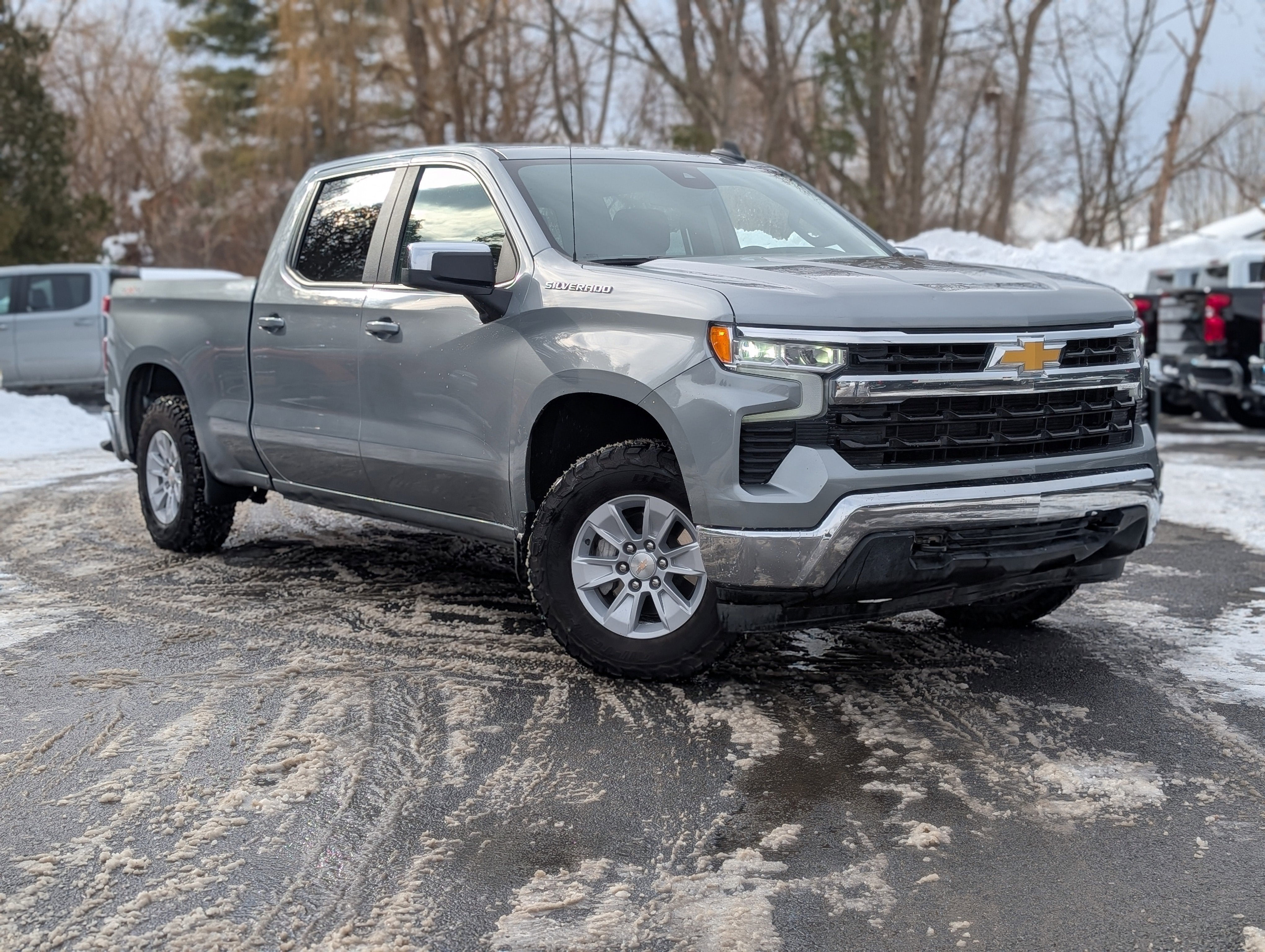2025 Chevrolet Silverado 1500 LT