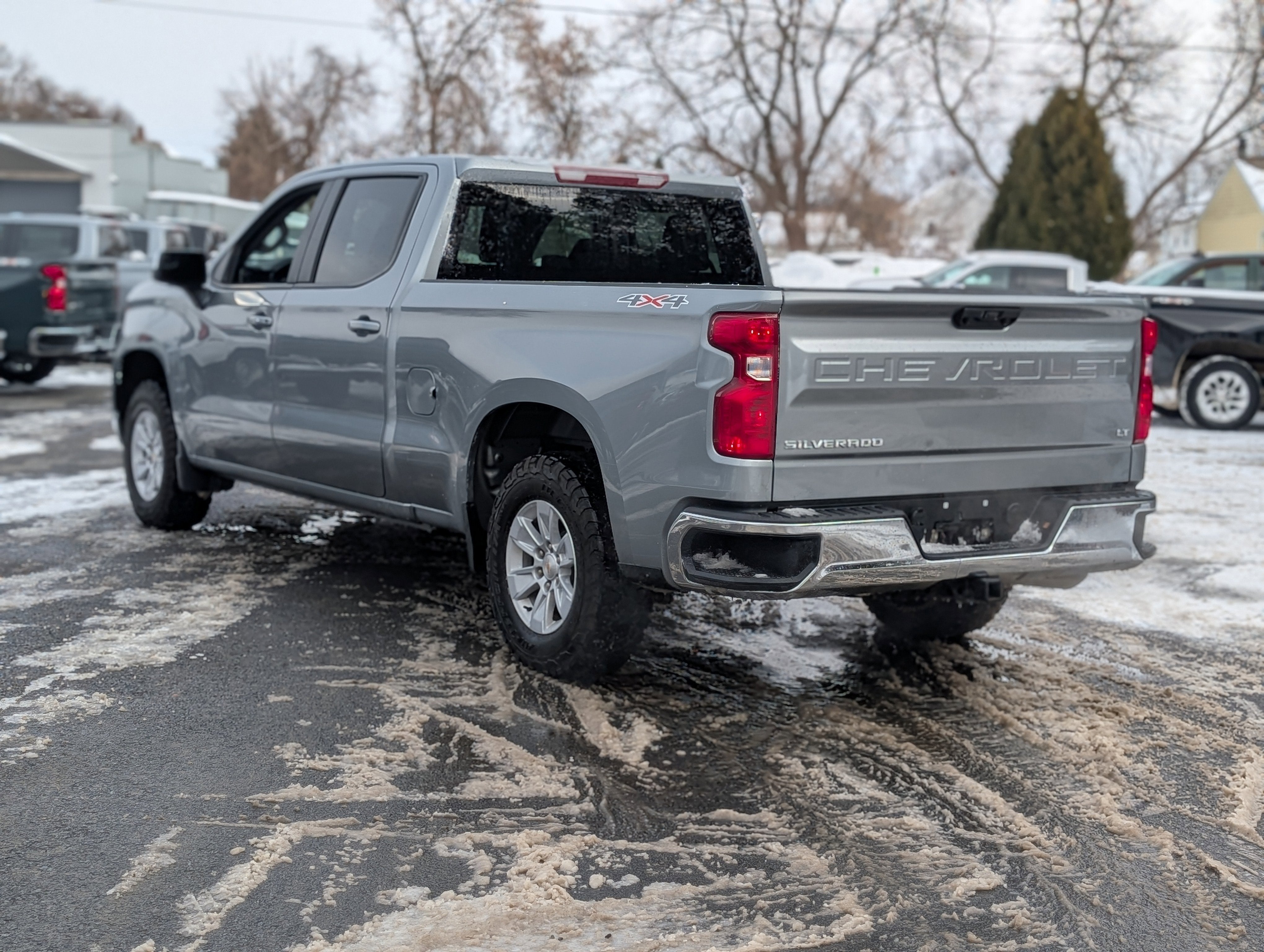 2025 Chevrolet Silverado 1500 LT