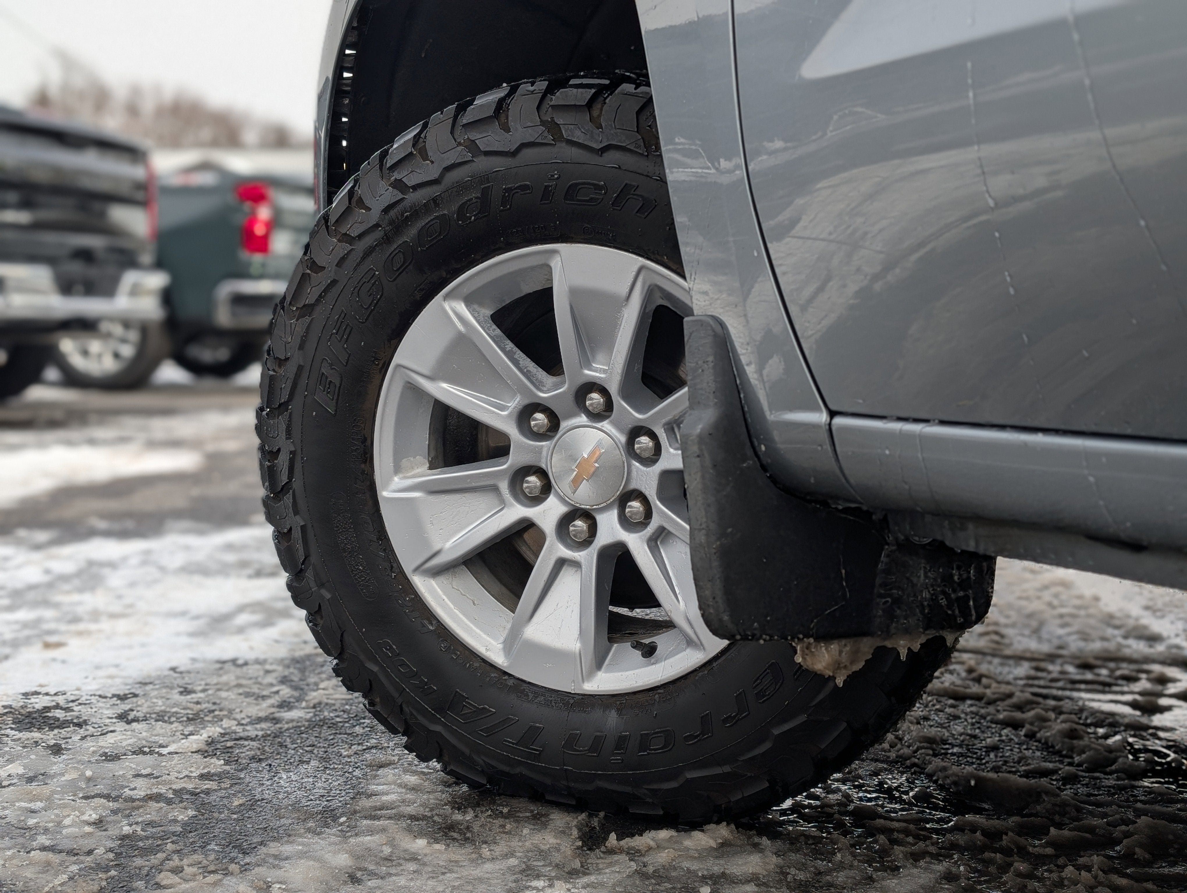 2025 Chevrolet Silverado 1500 LT