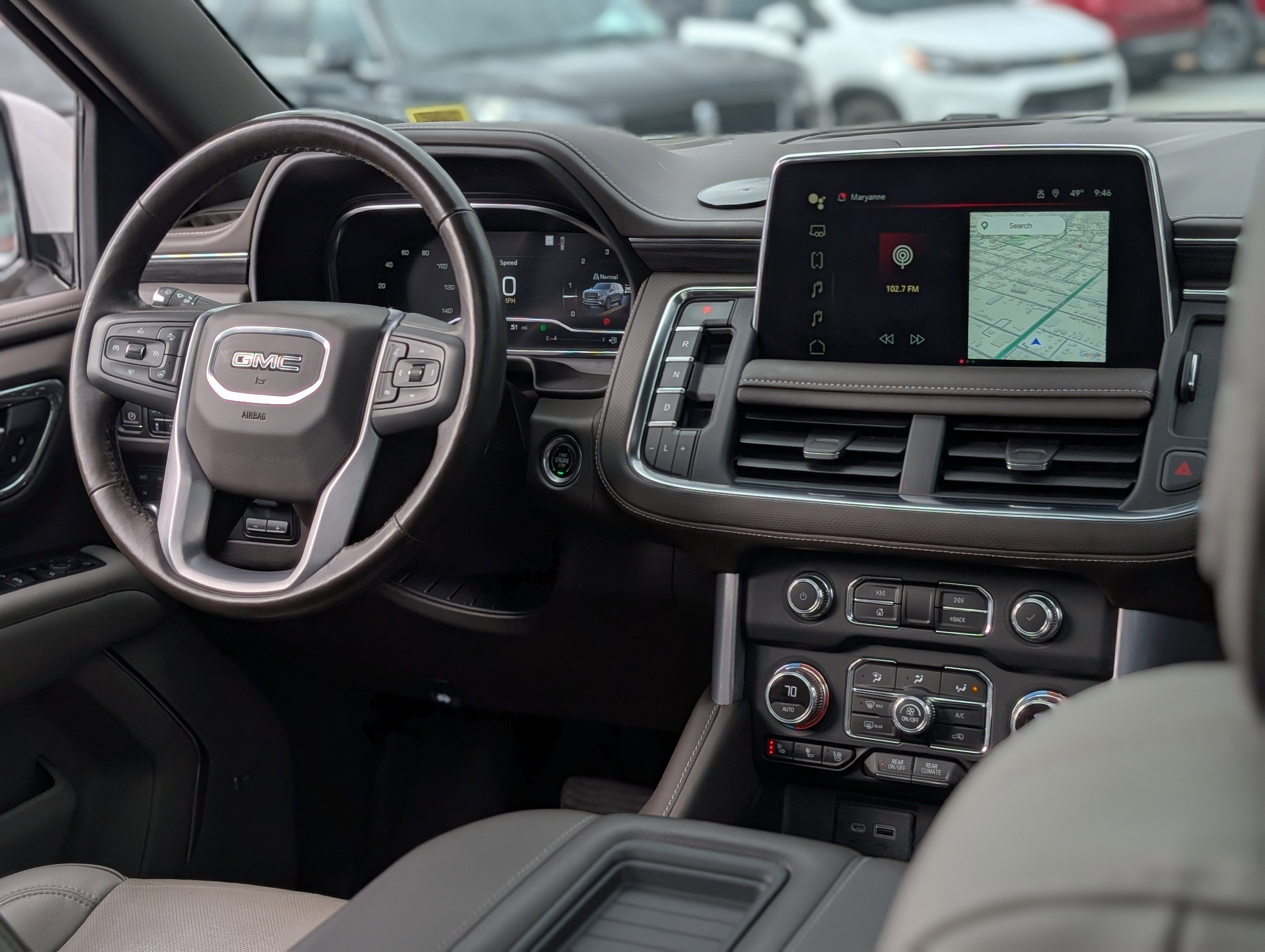 2022 GMC Yukon SLT