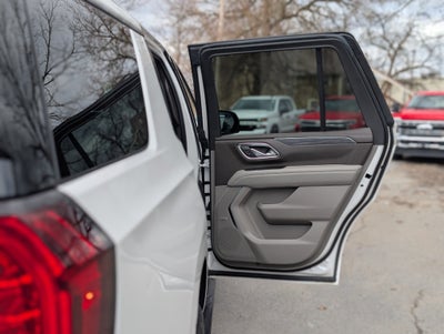 2022 GMC Yukon SLT