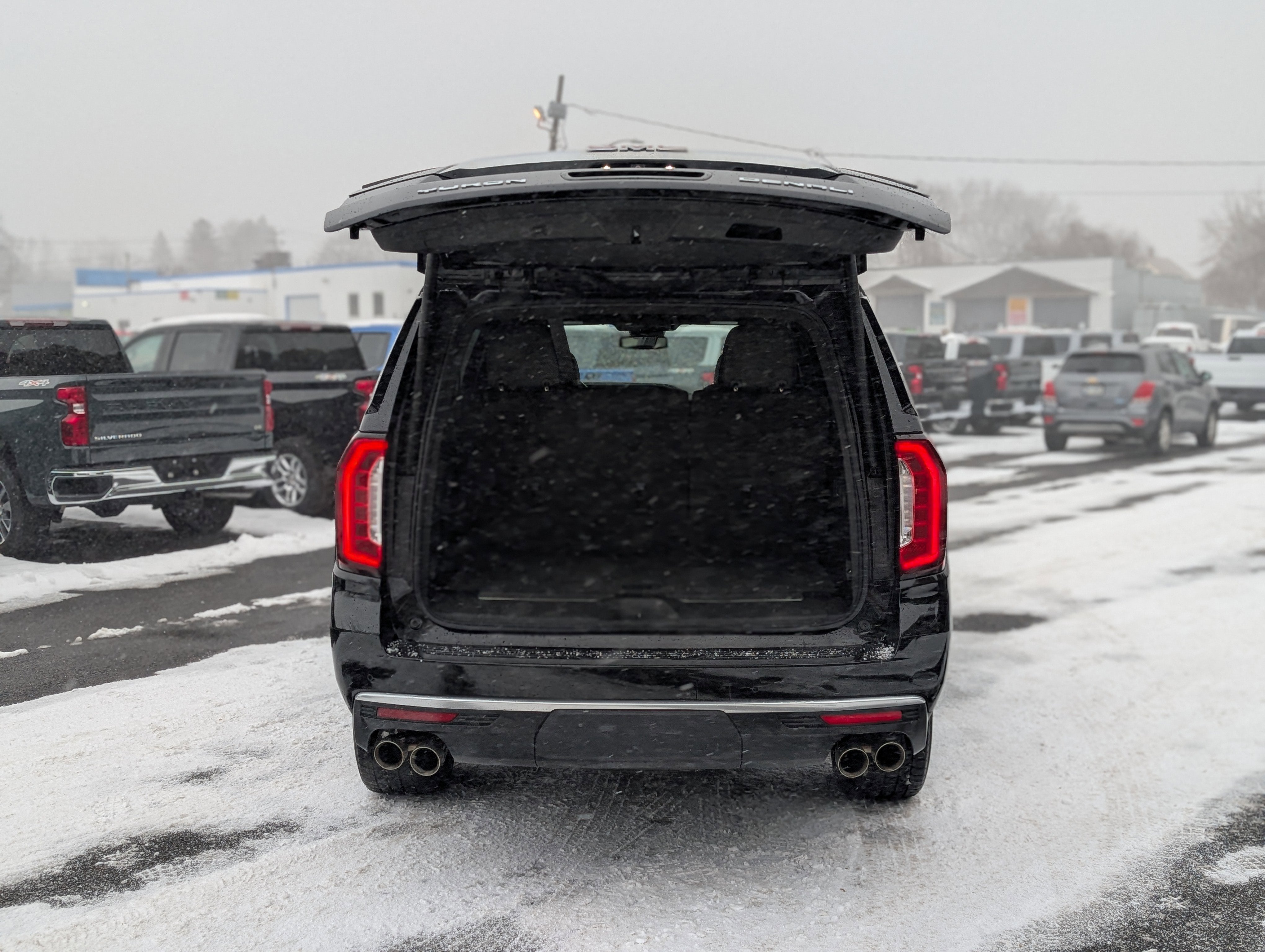 2024 GMC Yukon Denali