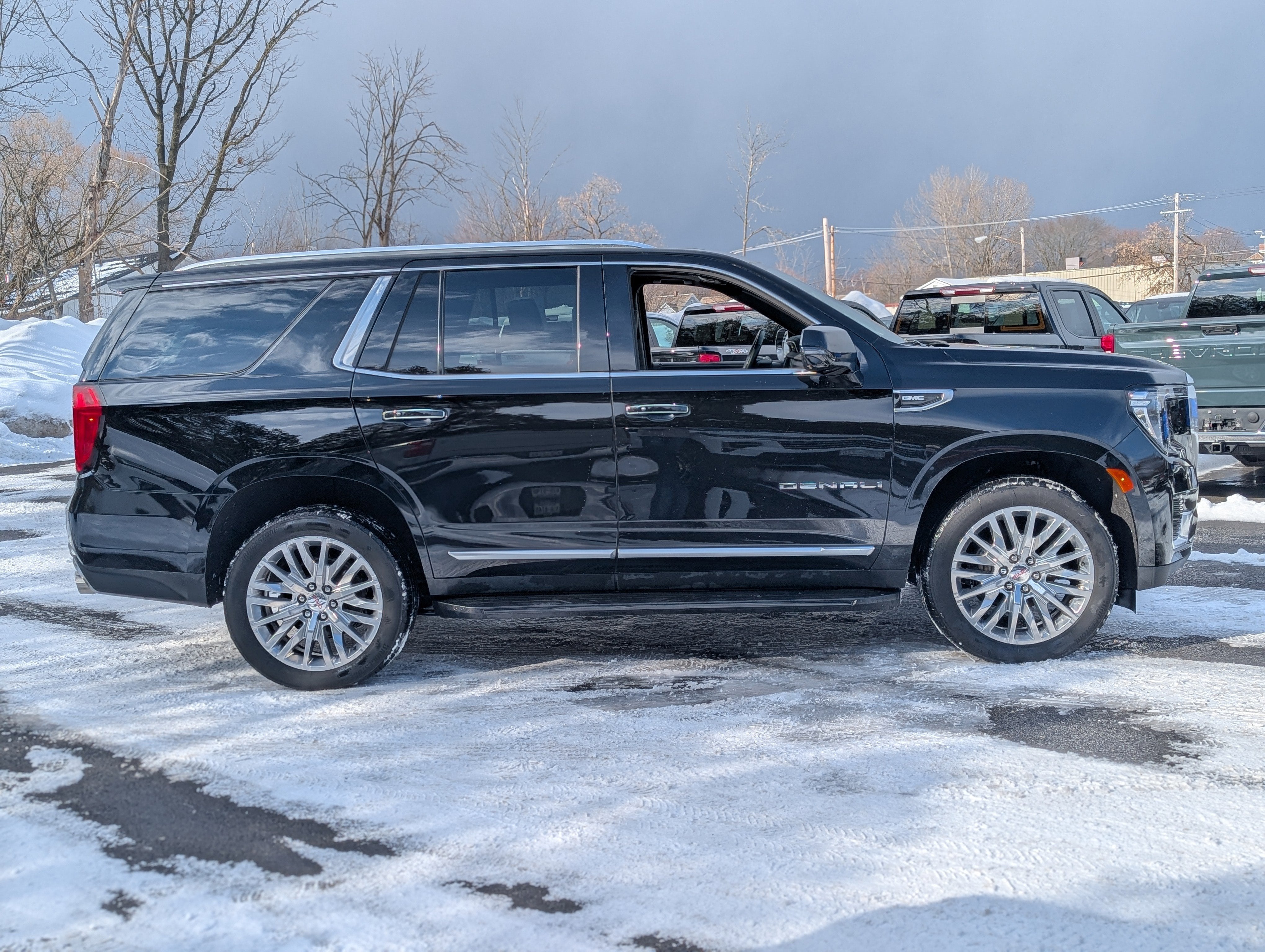 2024 GMC Yukon Denali