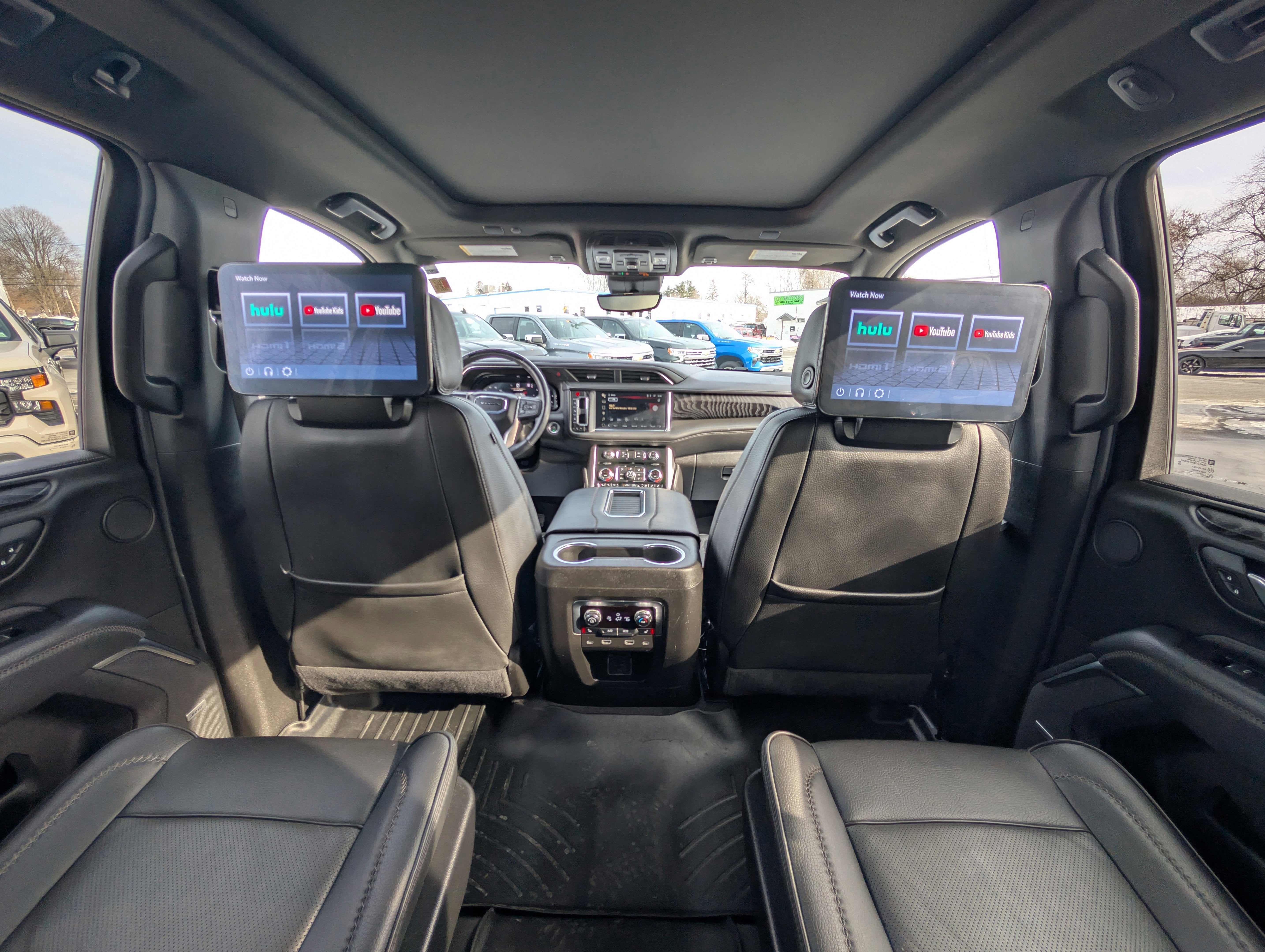 2024 GMC Yukon Denali