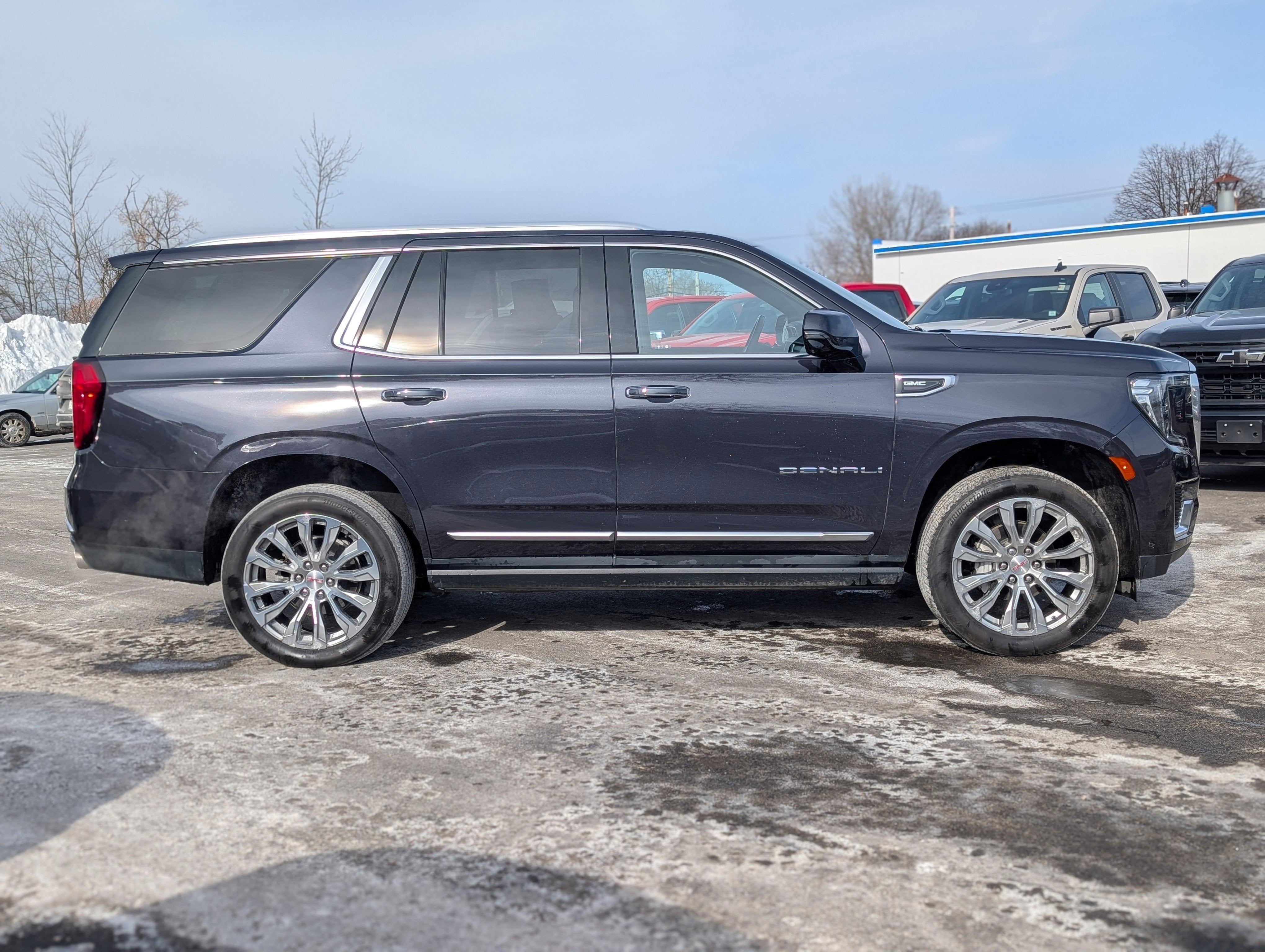 2024 GMC Yukon Denali