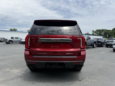 2022 GMC Yukon XL AT4