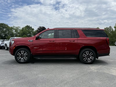 2022 GMC Yukon XL AT4