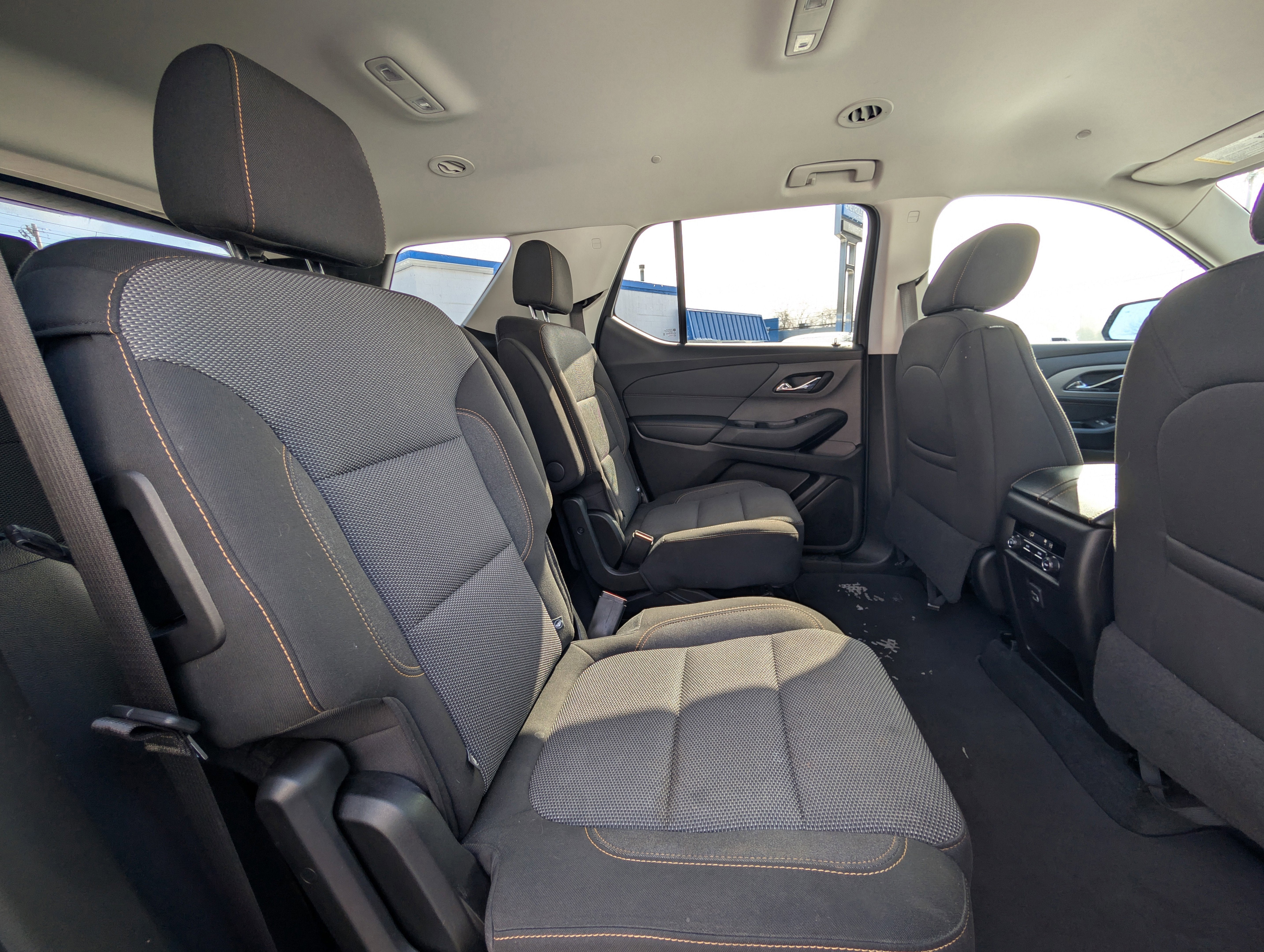 2021 Chevrolet Traverse LT Cloth