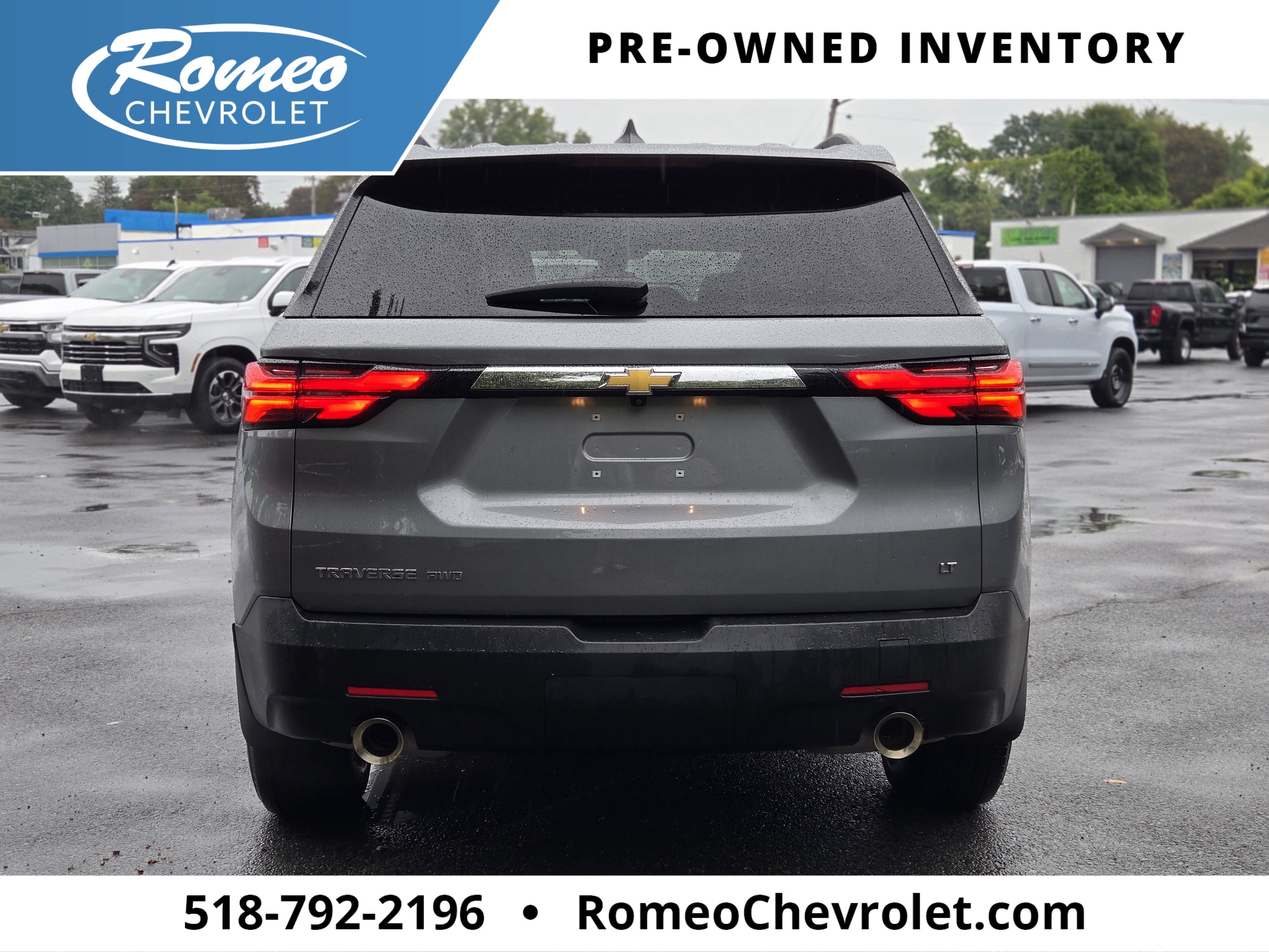 2023 Chevrolet Traverse LT Leather