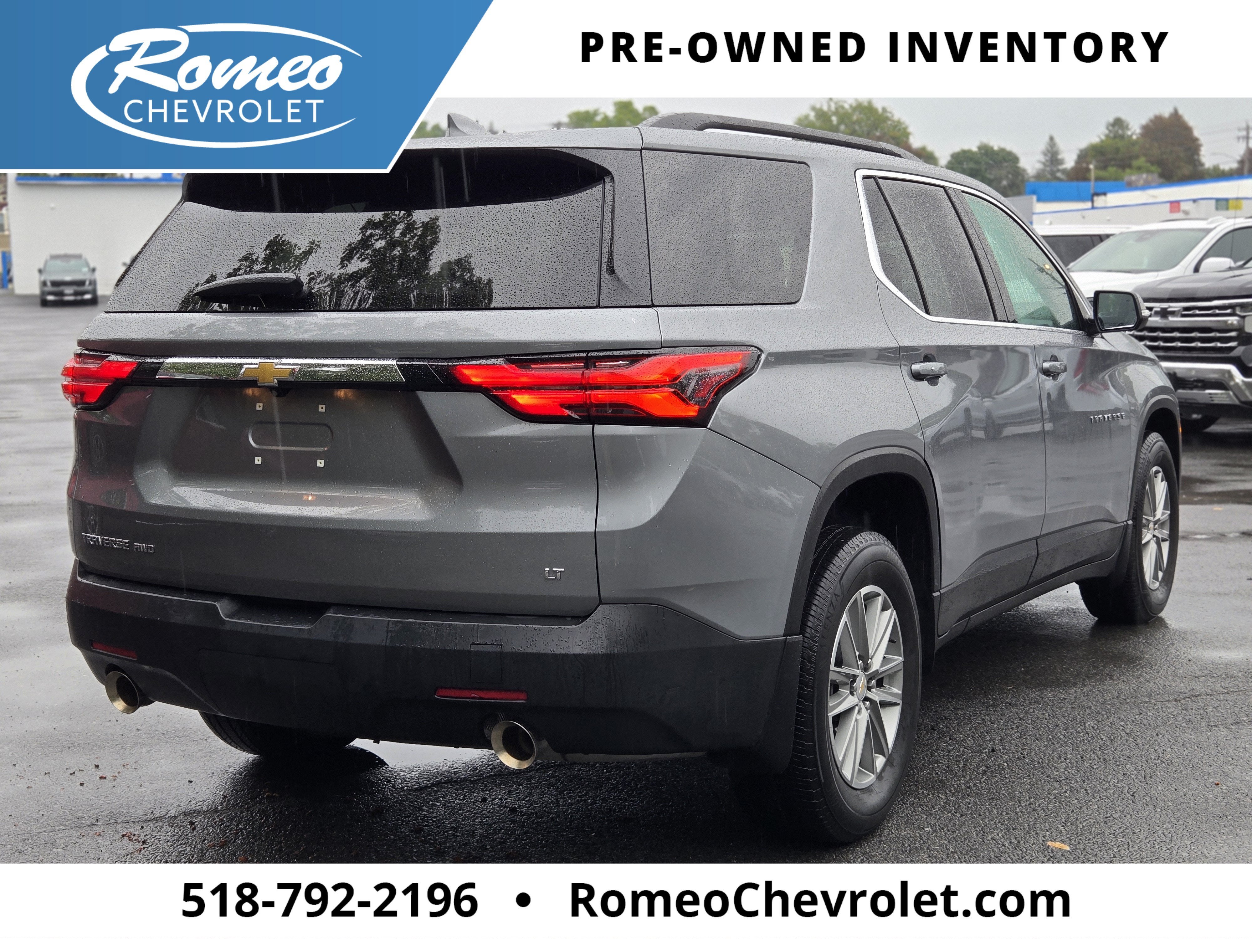 2023 Chevrolet Traverse LT Leather