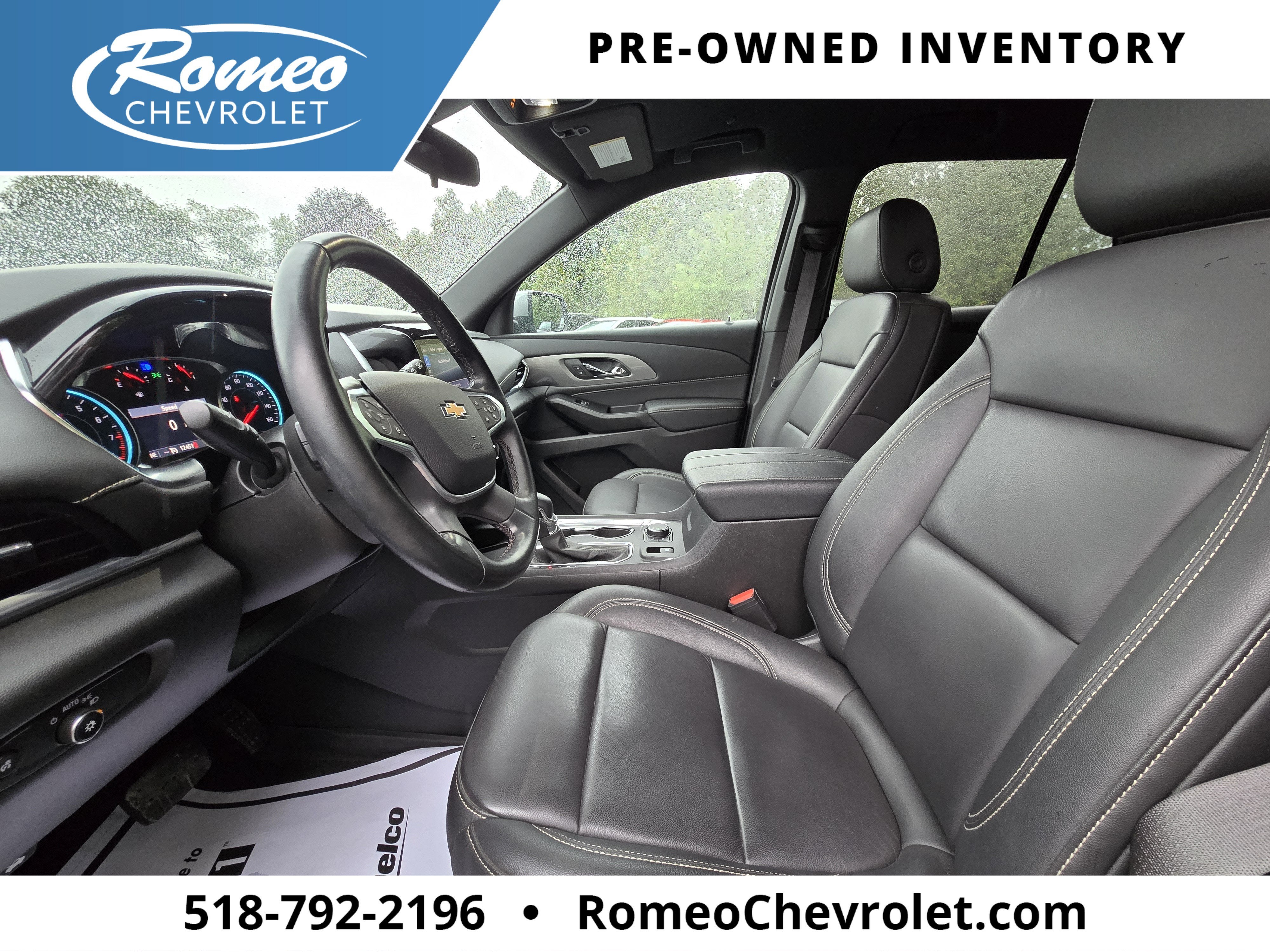 2023 Chevrolet Traverse LT Leather