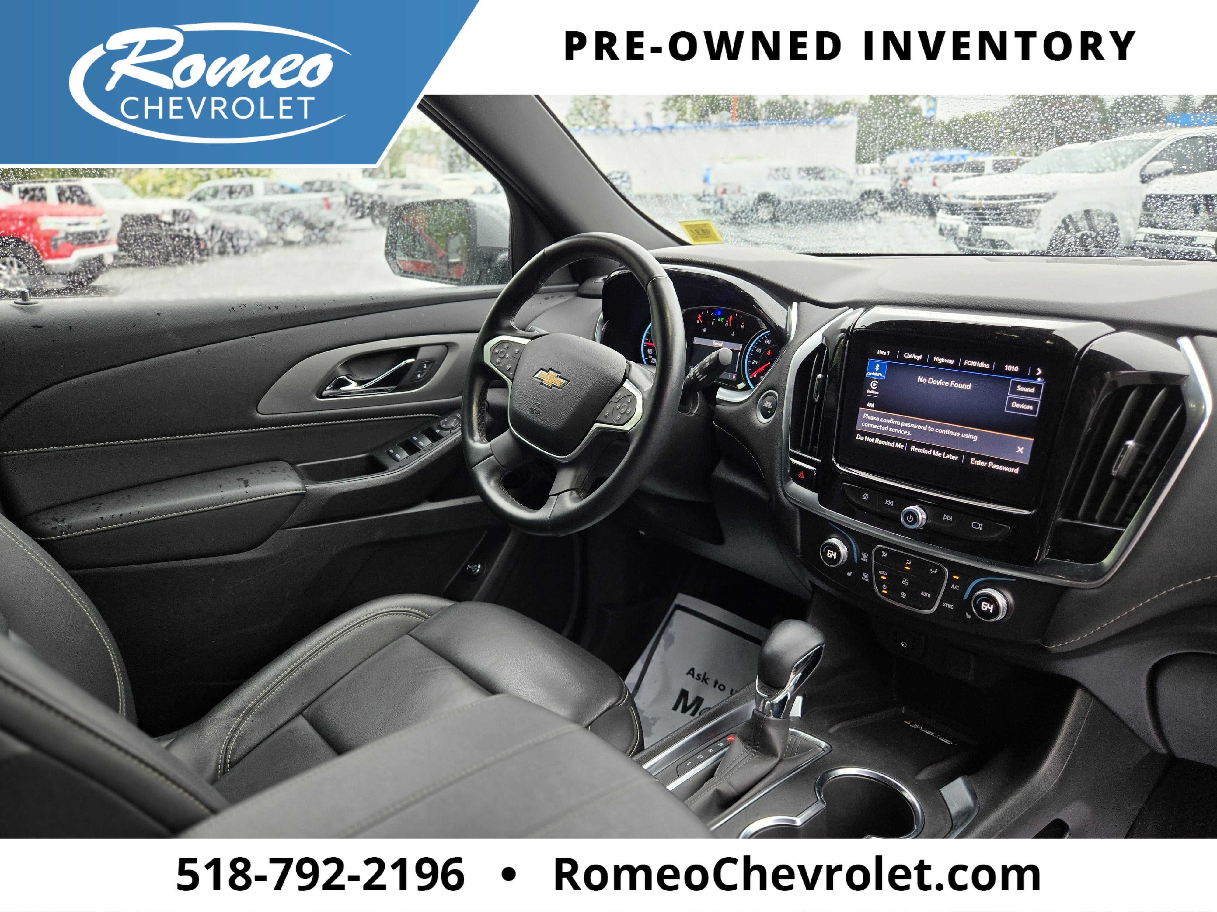 2023 Chevrolet Traverse LT Leather