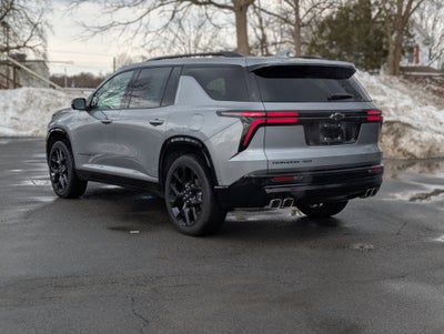 2025 Chevrolet Traverse RS
