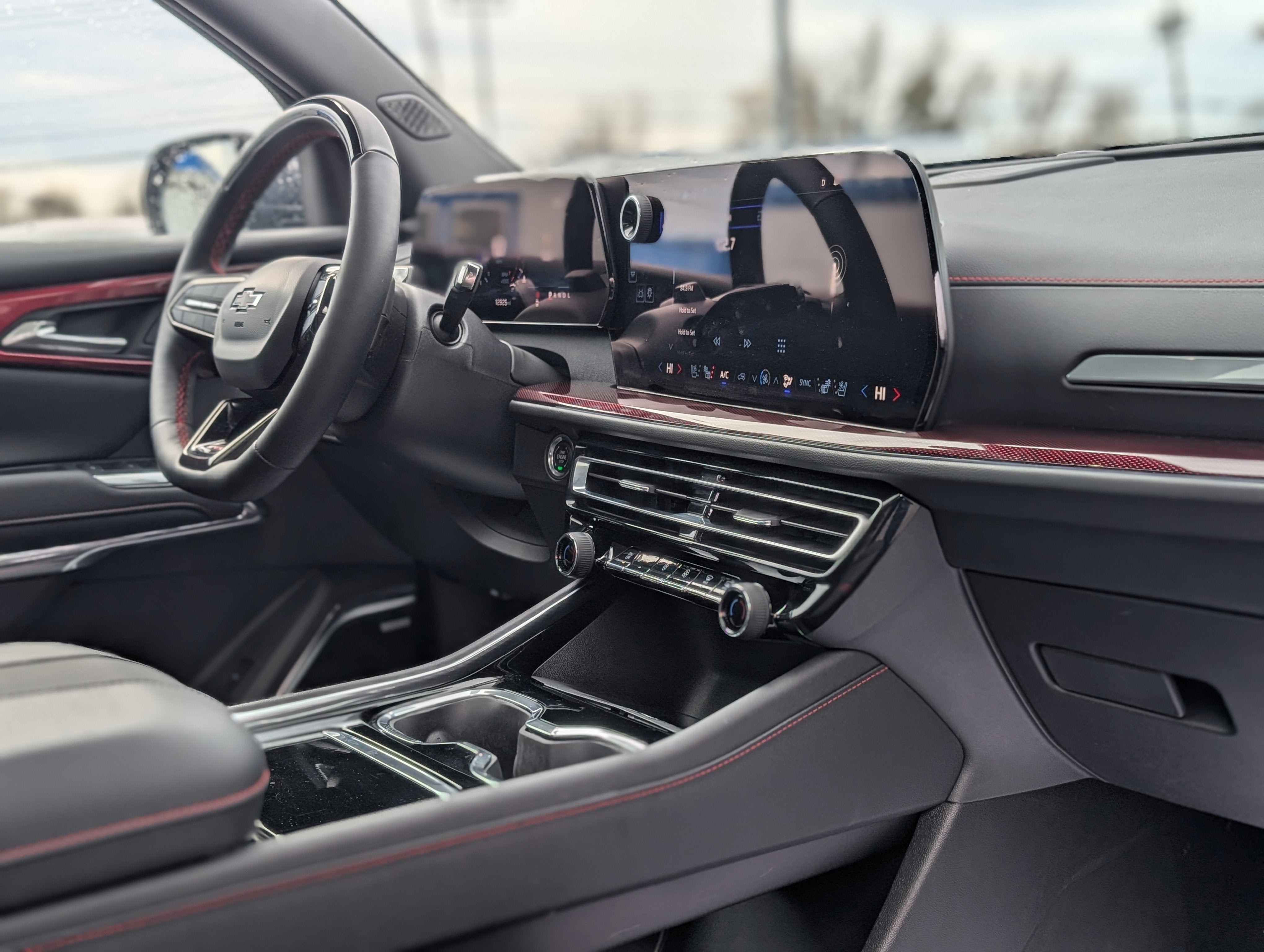 2025 Chevrolet Traverse RS