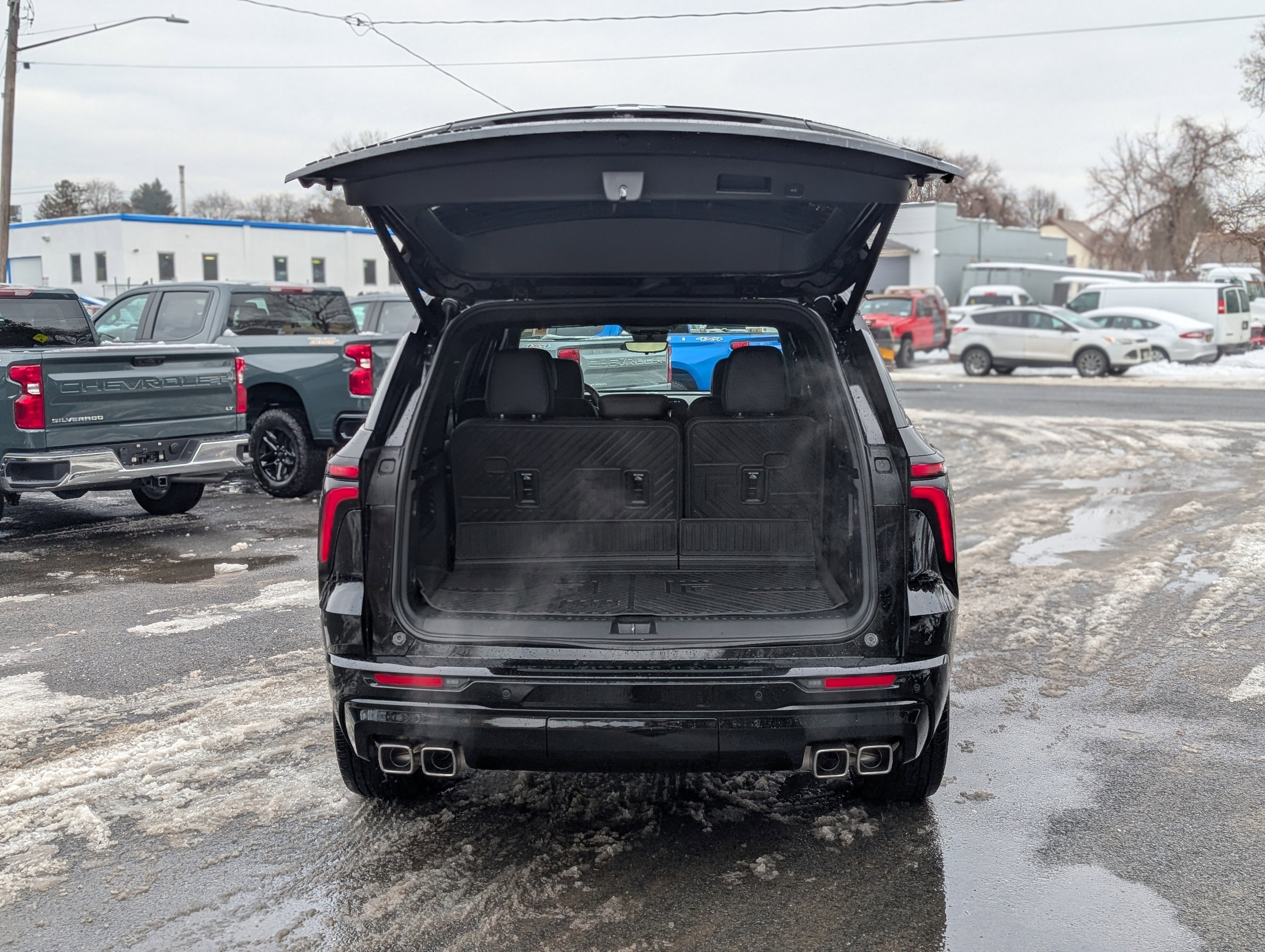 2025 Chevrolet Traverse RS