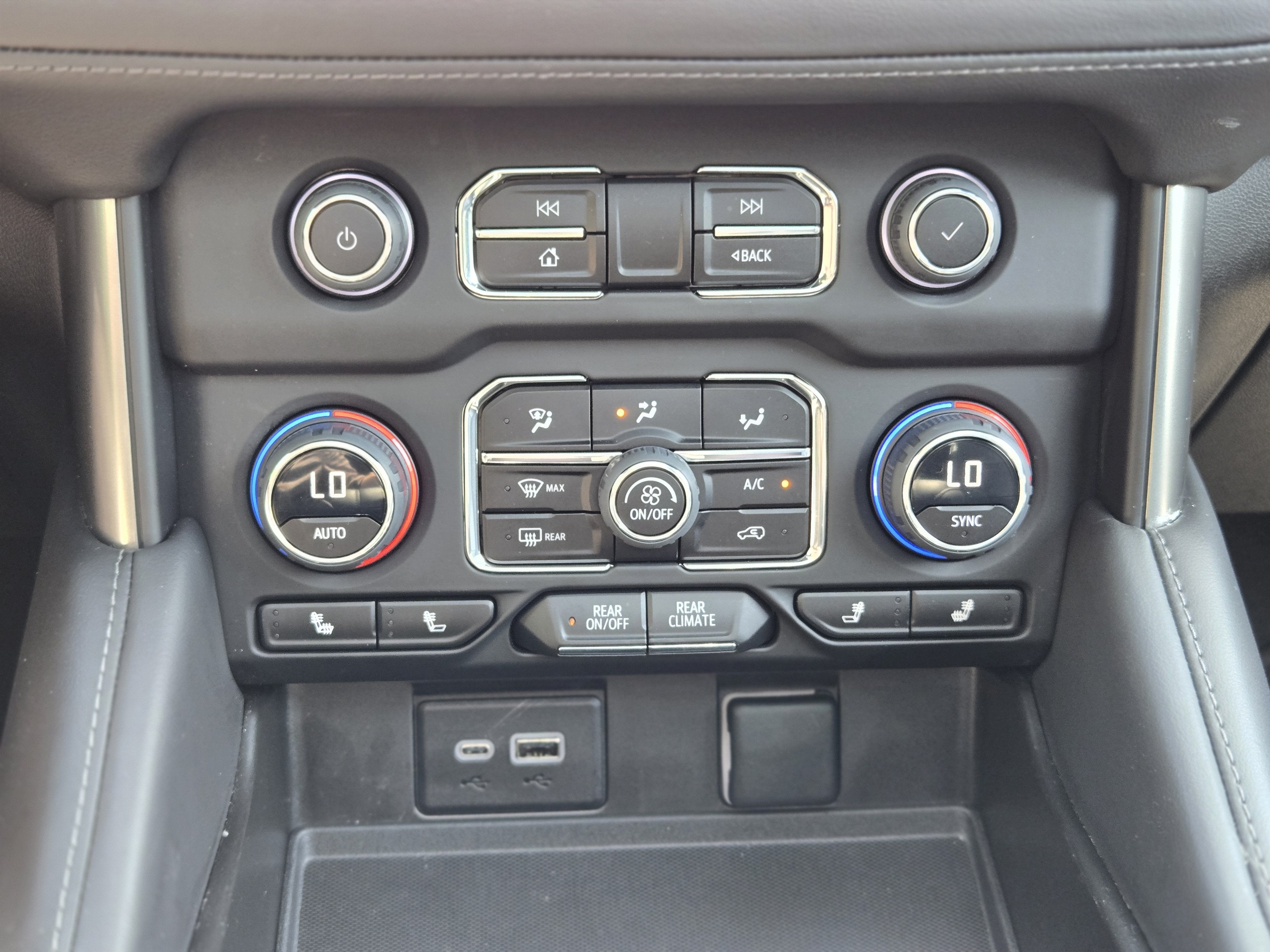 2023 Chevrolet Suburban Z71
