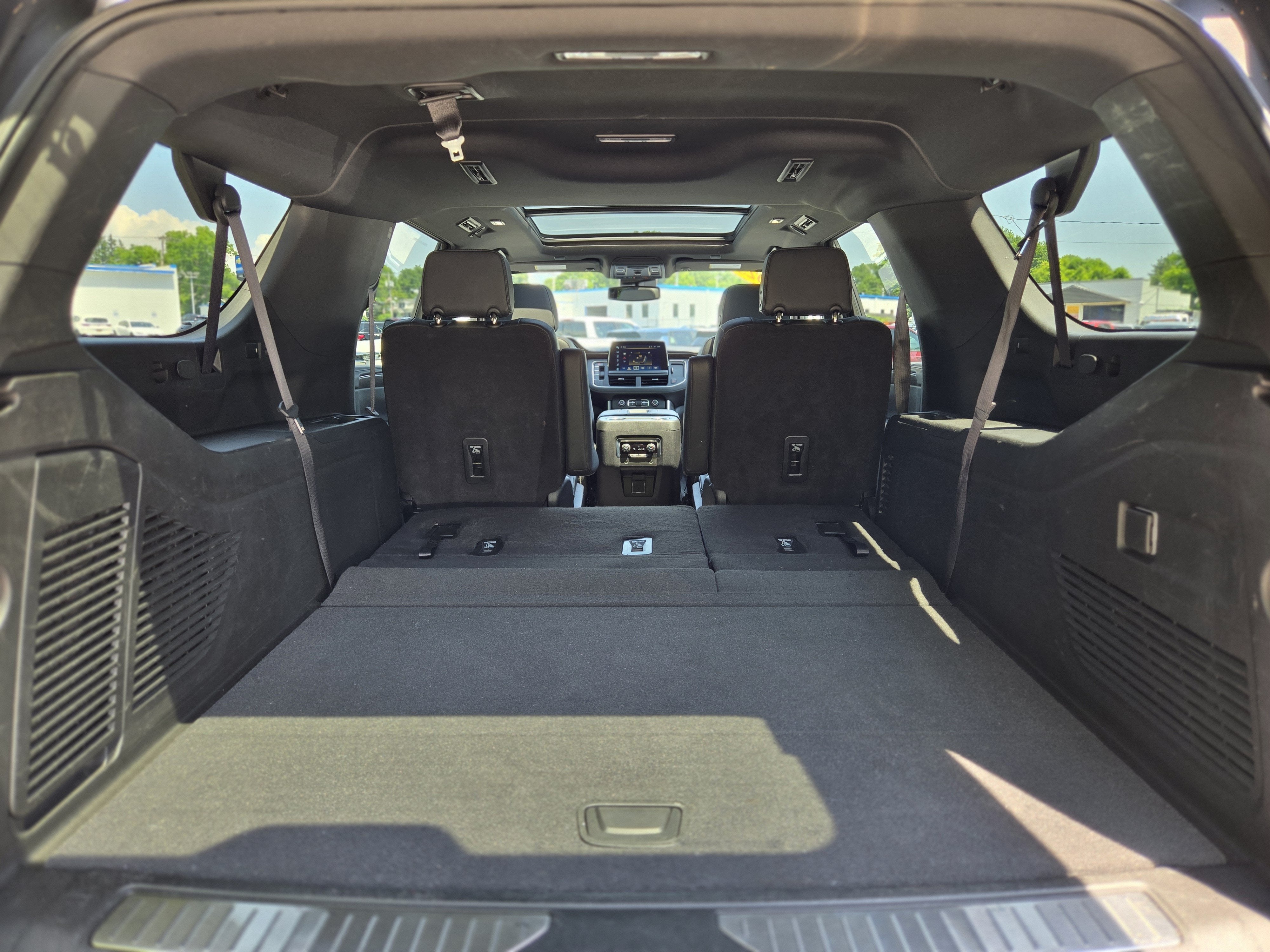 2023 Chevrolet Suburban Z71