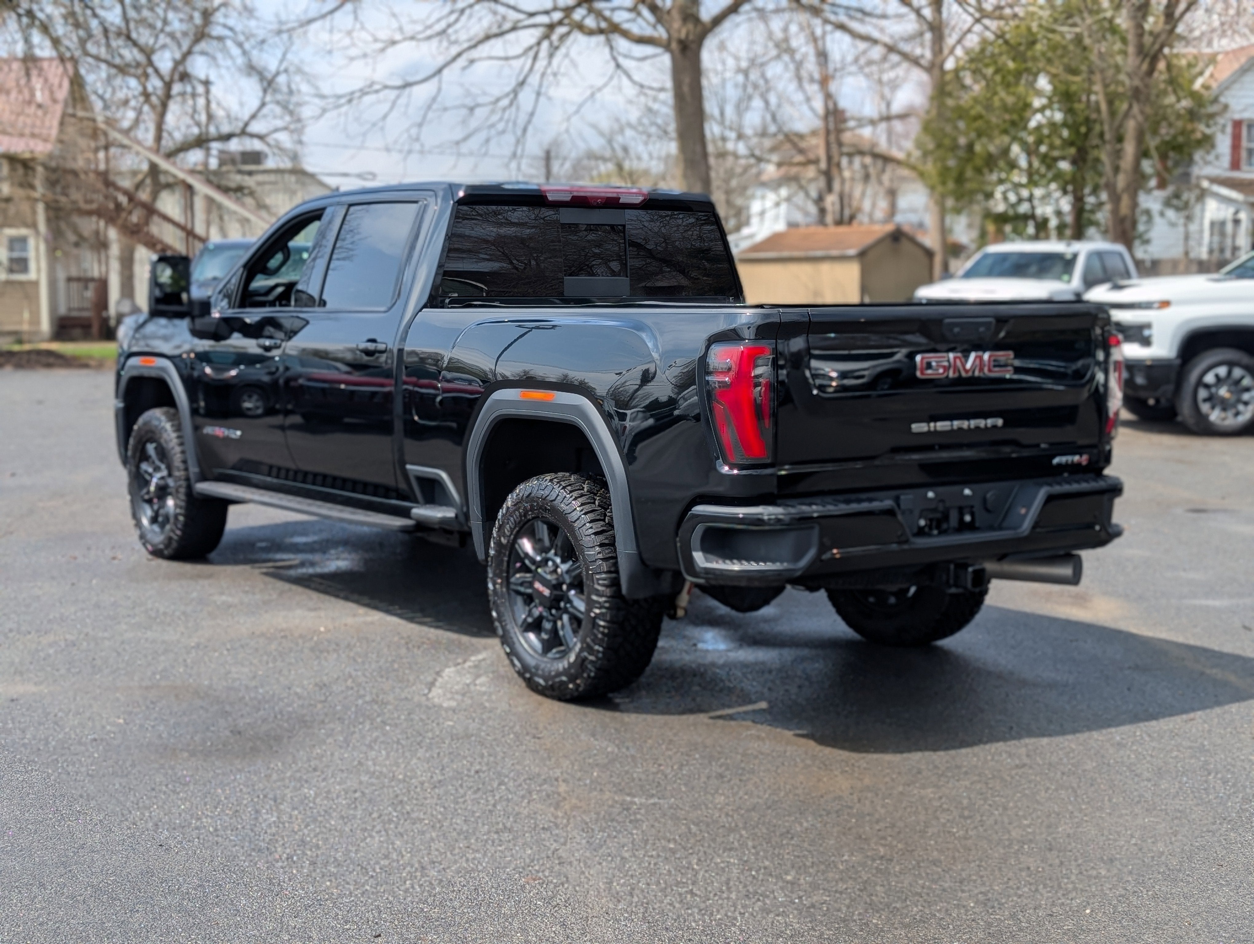 2025 GMC Sierra 2500 HD AT4